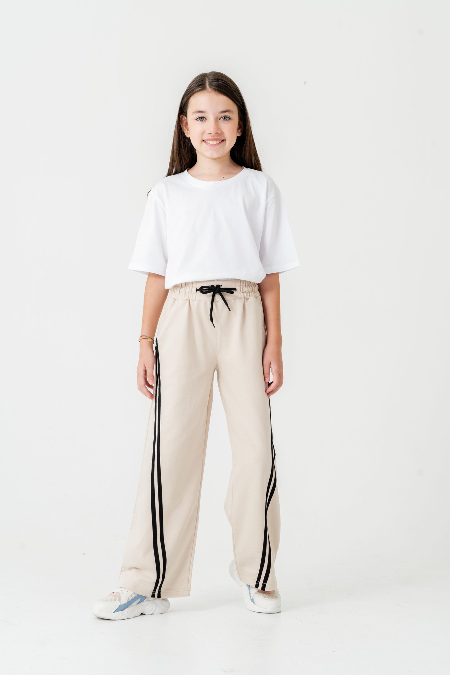 Geniş Paçalı Balık Sırtı Yanları Şeritli Kız Çocuk Eşofman Altı