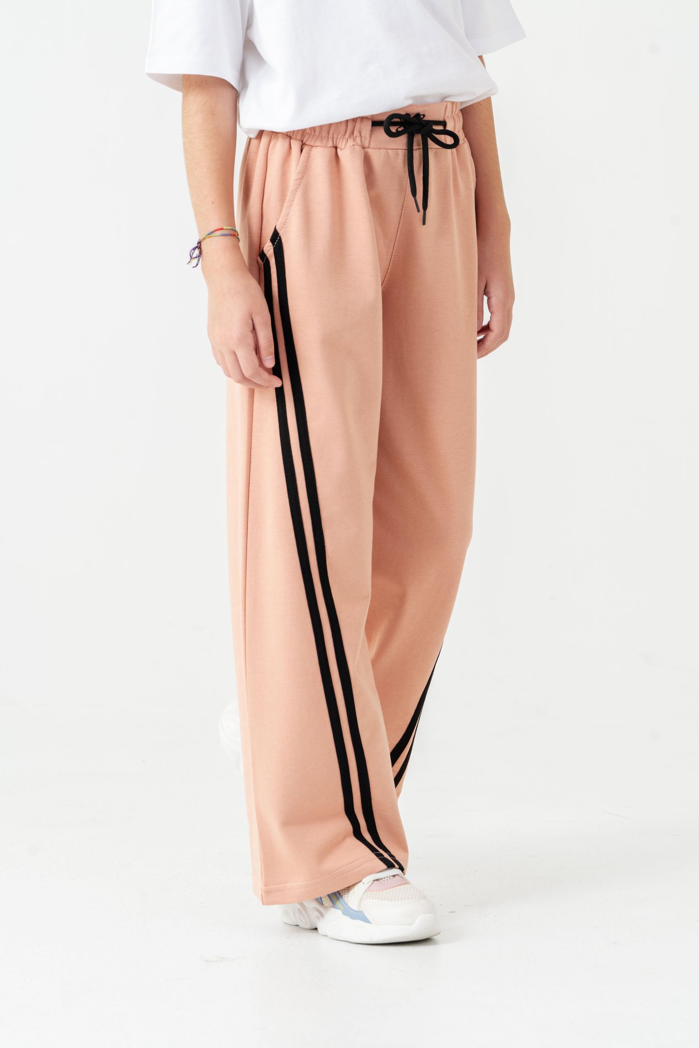 Geniş Paçalı Balık Sırtı Yanları Şeritli Kız Çocuk Eşofman Altı