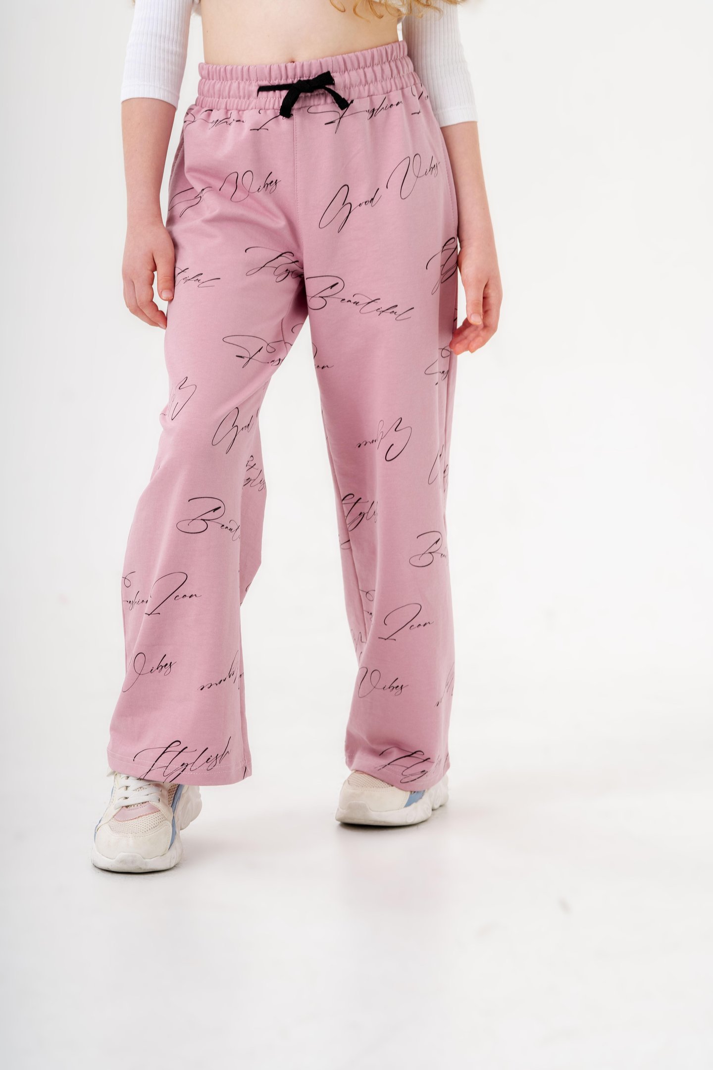 Geniş Paçalı Tüm Alan Baskılı Kız Çocuk Eşofman Altı