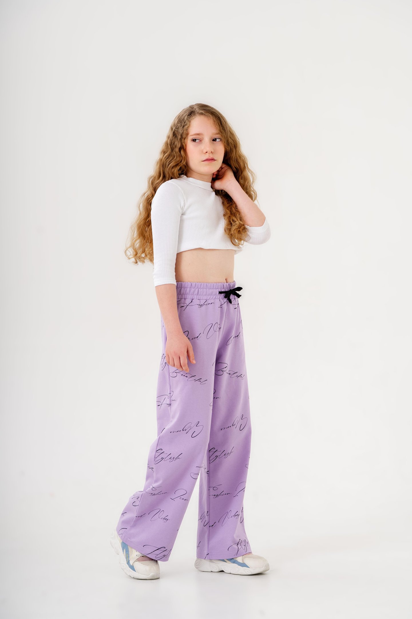 Geniş Paçalı Tüm Alan Baskılı Kız Çocuk Eşofman Altı