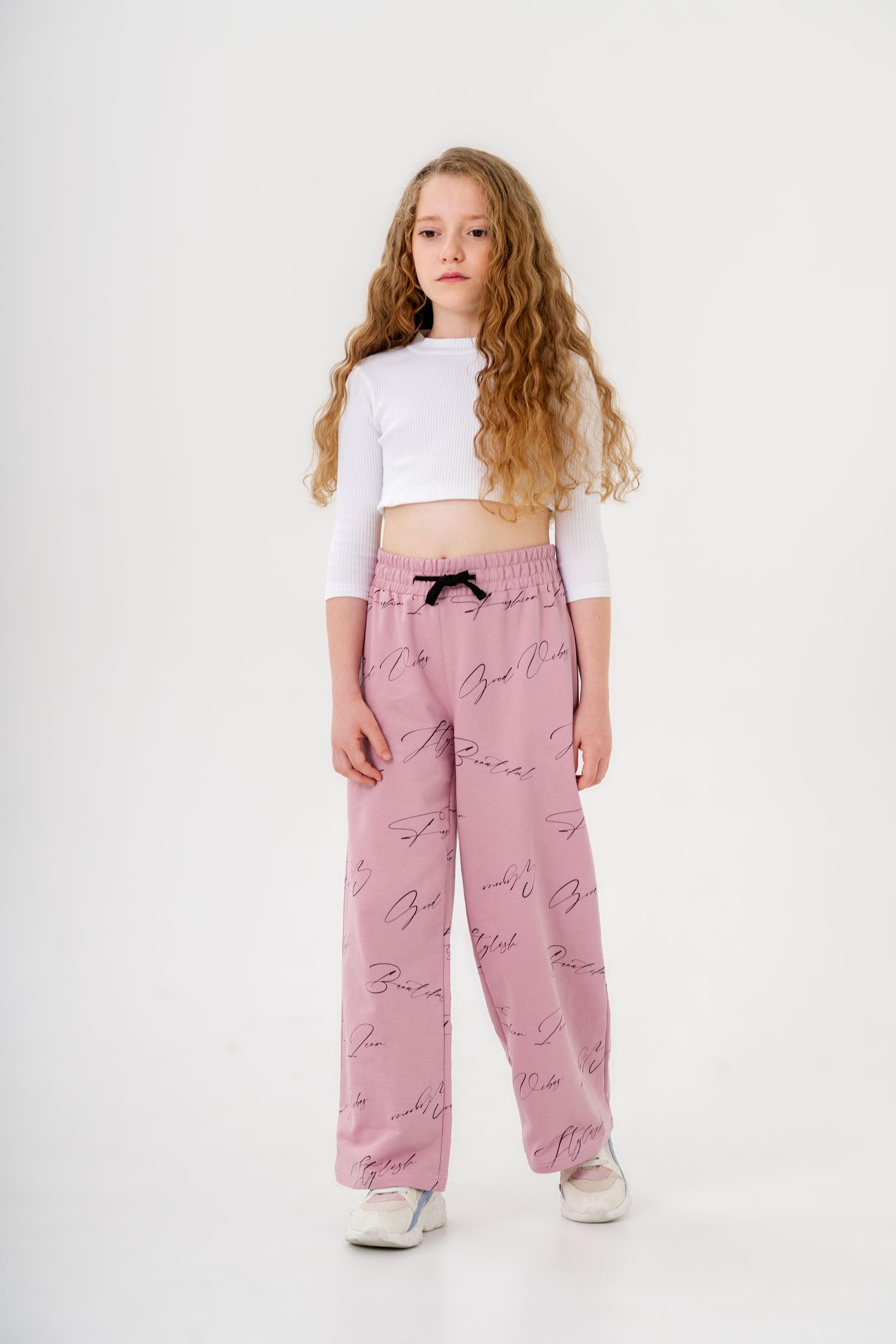 Geniş Paçalı Tüm Alan Baskılı Kız Çocuk Eşofman Altı