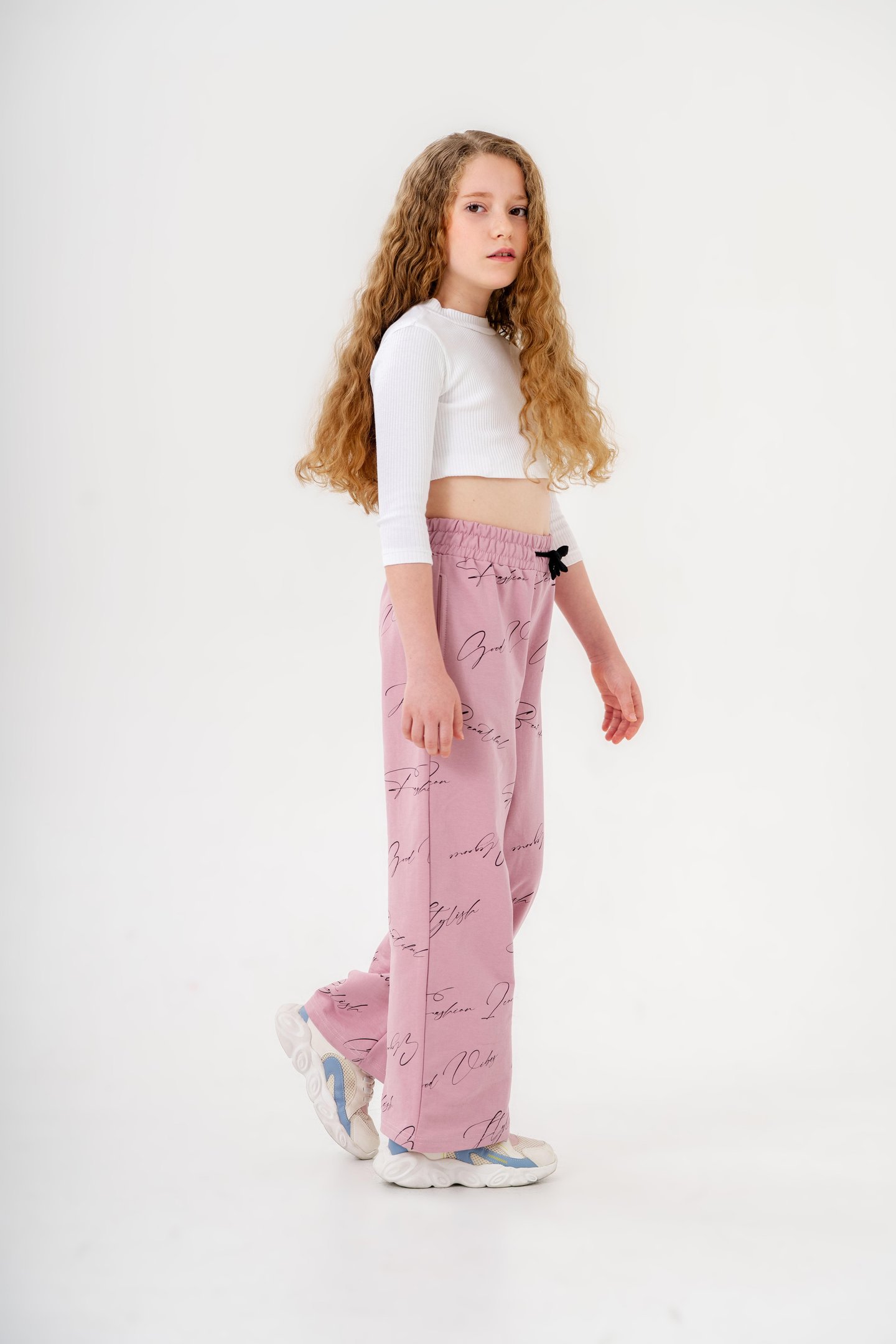 Geniş Paçalı Tüm Alan Baskılı Kız Çocuk Eşofman Altı