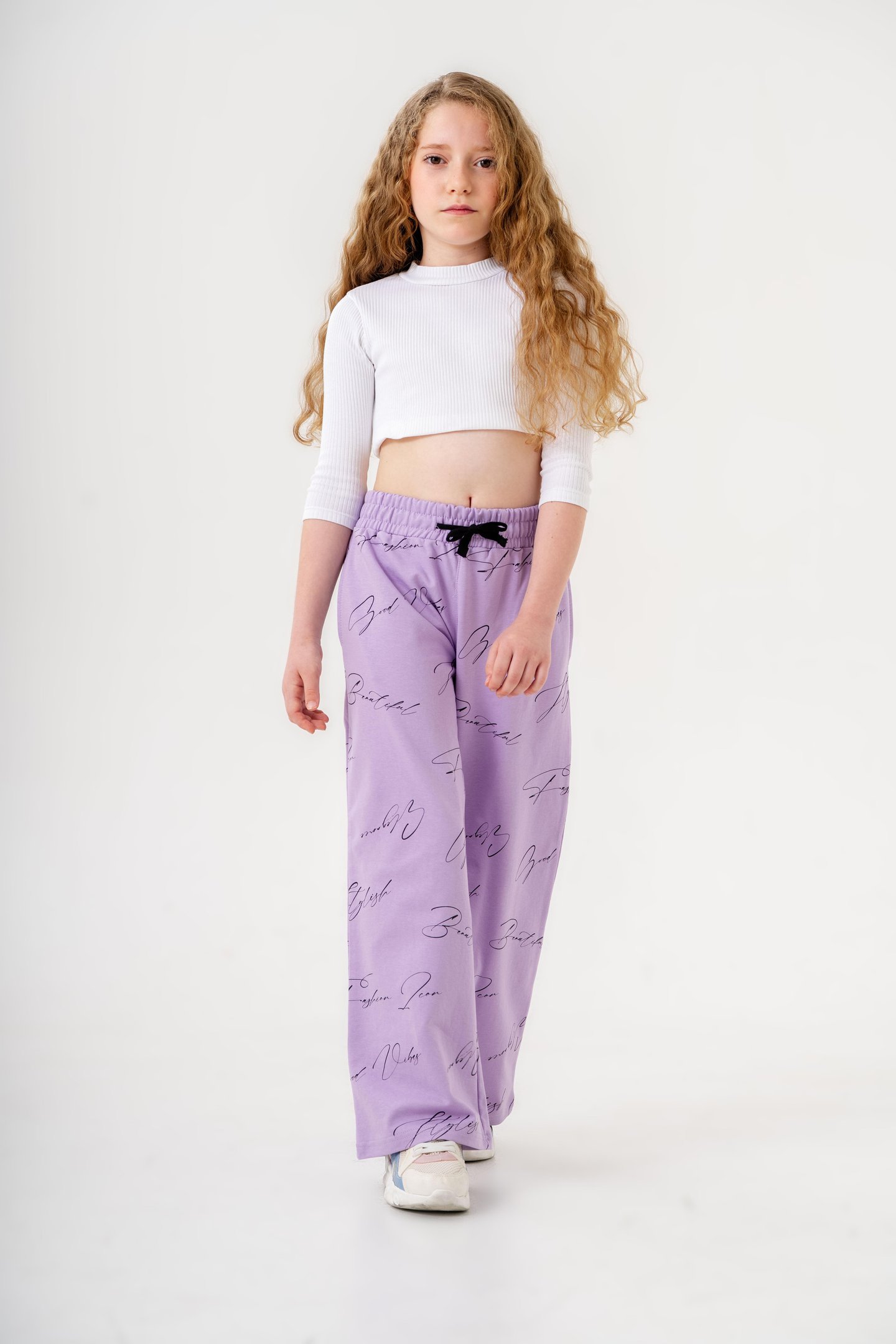 Geniş Paçalı Tüm Alan Baskılı Kız Çocuk Eşofman Altı