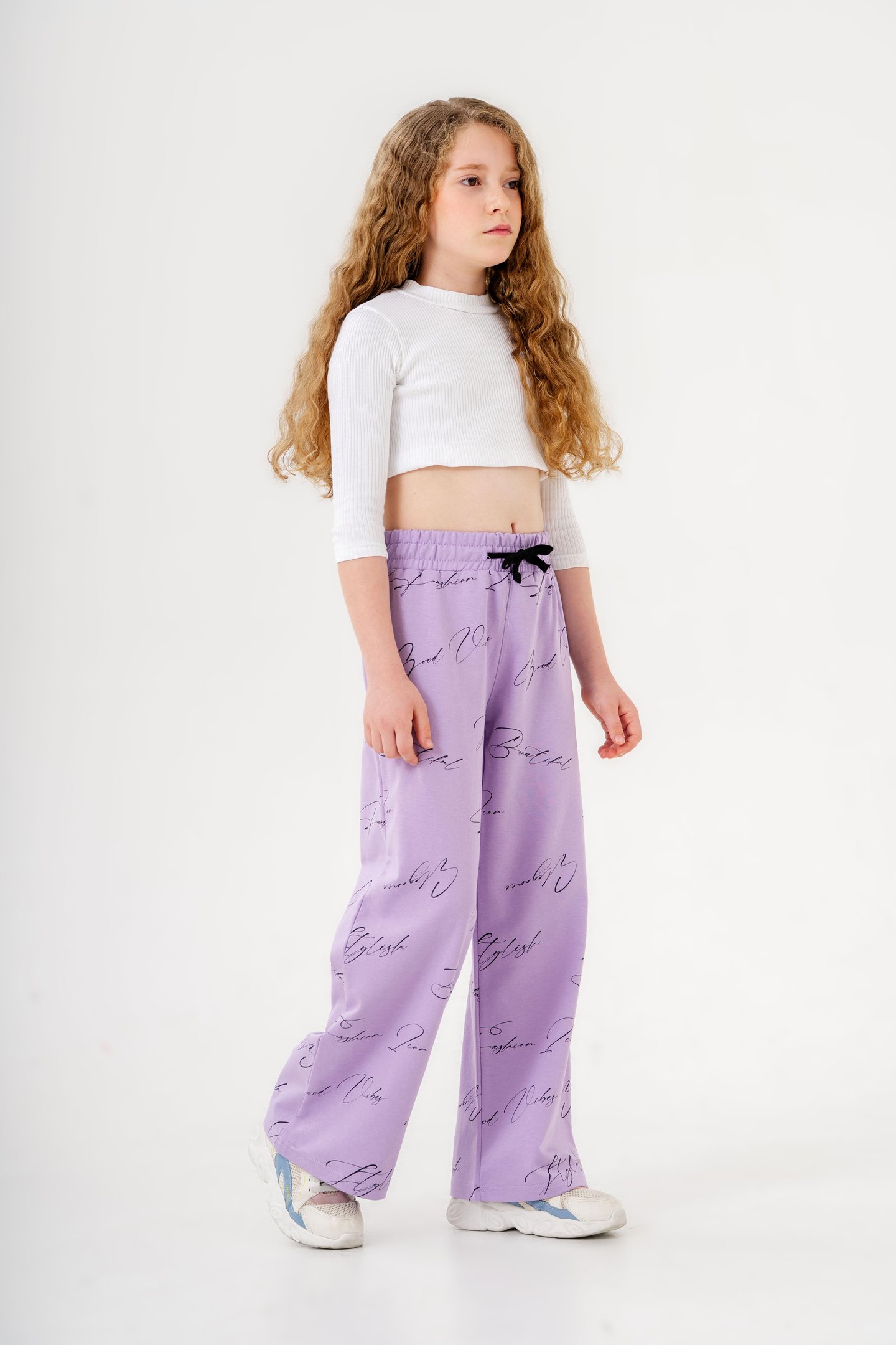 Geniş Paçalı Tüm Alan Baskılı Kız Çocuk Eşofman Altı