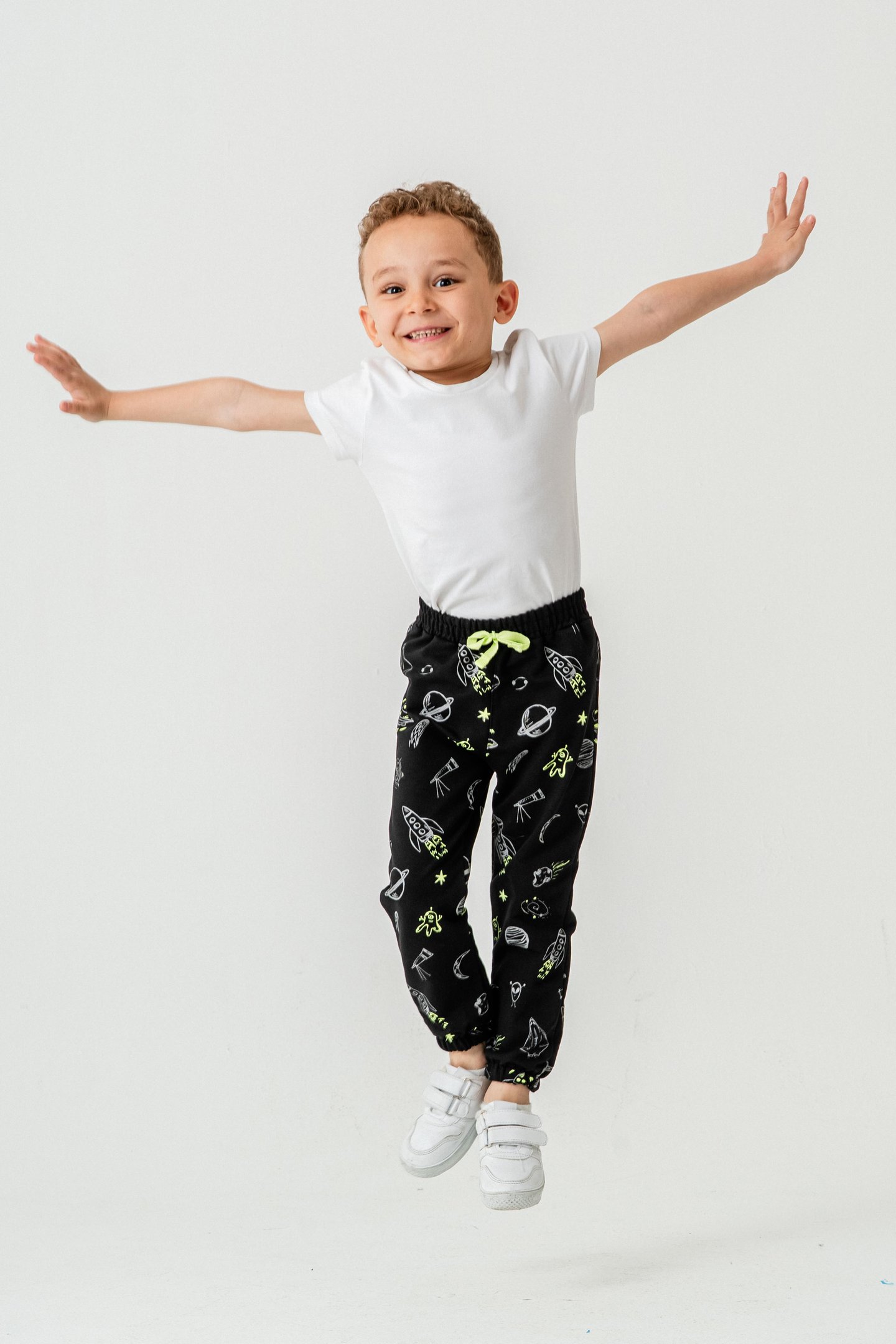 Gezegen Baskılı Erkek Çocuk Eşofman Altı