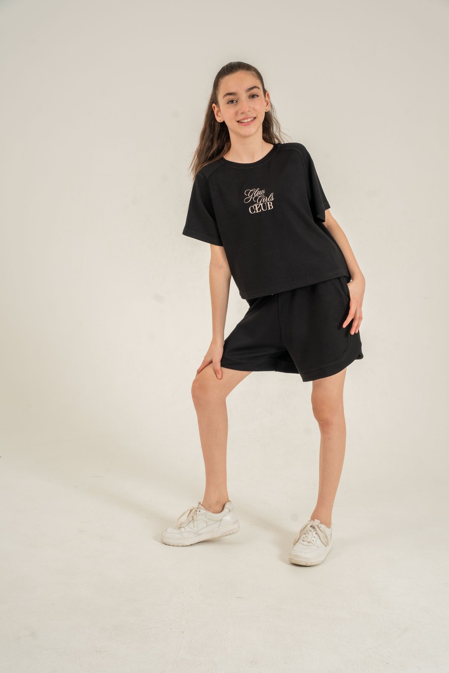 Glow Girls Club Nakışlı Yumaşak Dokulu-Comfort Kumaş Kız Çocuk Alt Üst Eşofman Takımı