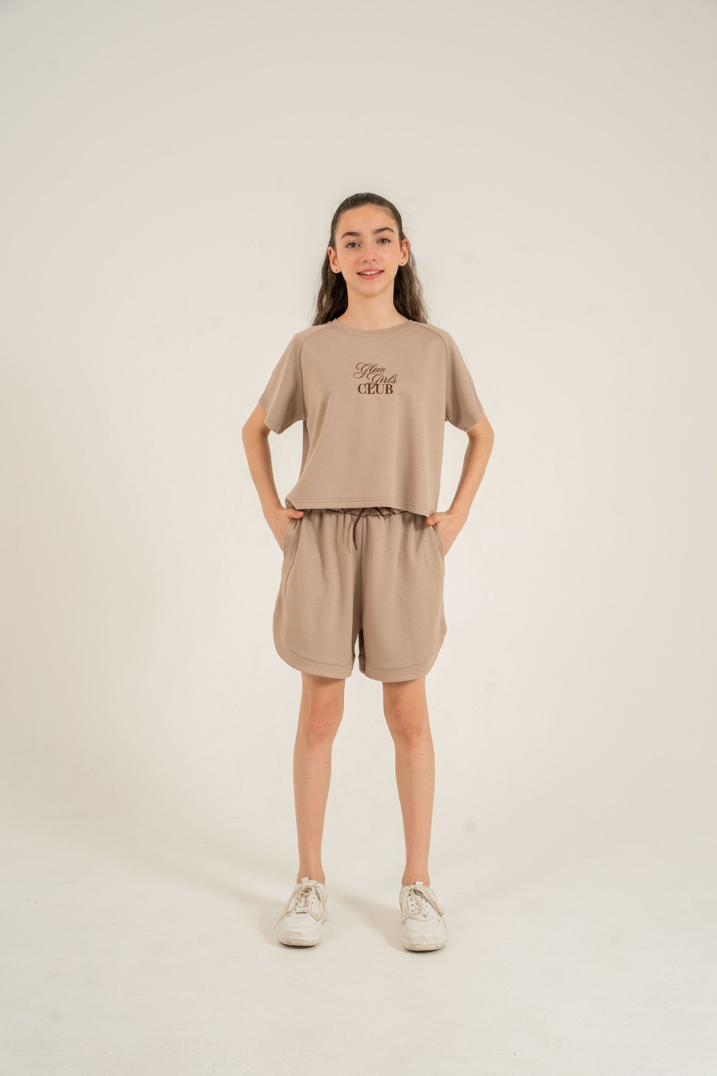 Glow Girls Club Nakışlı Yumaşak Dokulu-Comfort Kumaş Kız Çocuk Alt Üst Eşofman Takımı