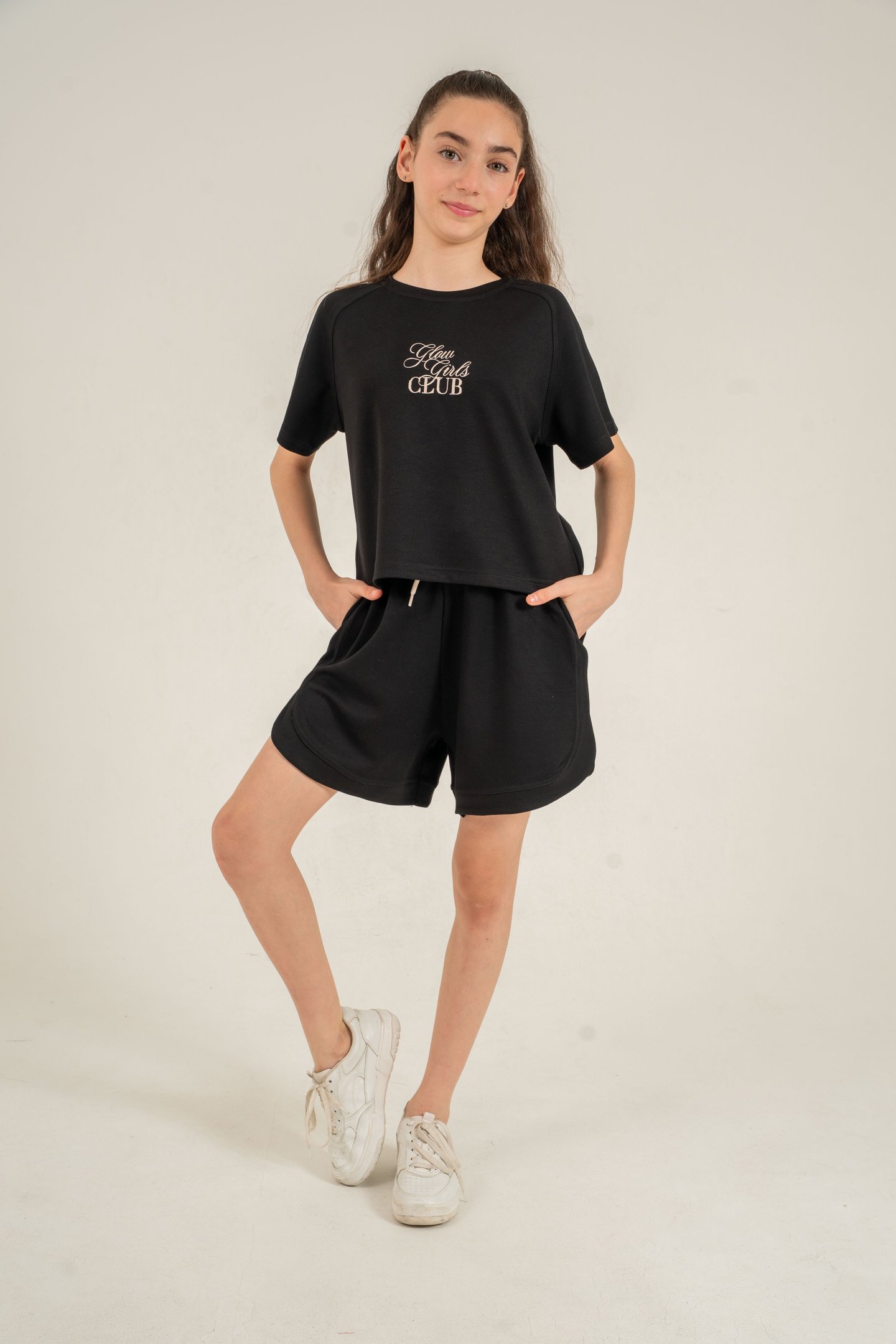 Glow Girls Club Nakışlı Yumaşak Dokulu-Comfort Kumaş Kız Çocuk Alt Üst Eşofman Takımı