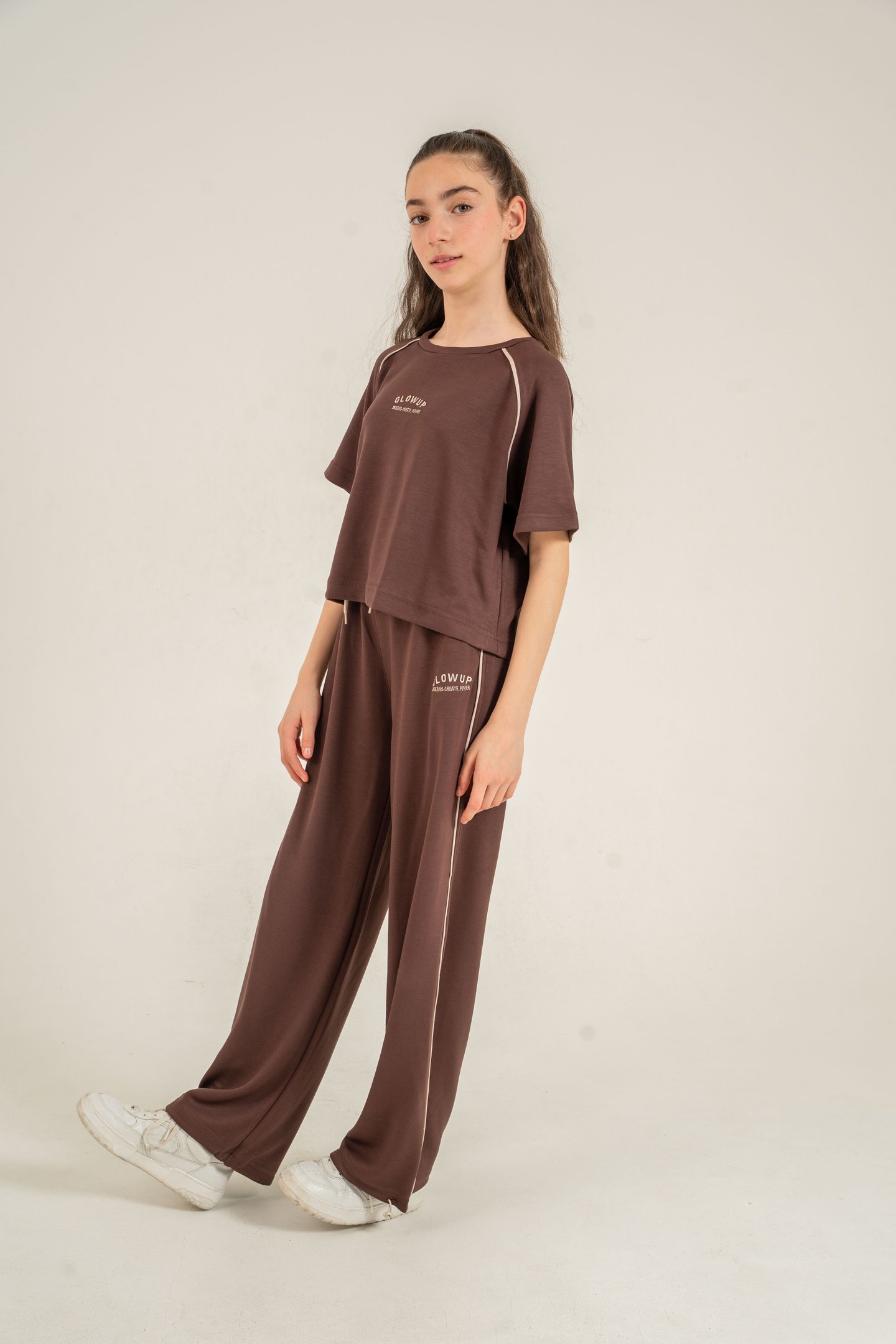 Glowup Dreams Create Power Nakışlı Biyeli Yumaşak Dokulu-Comfort Kumaş Kız Çocuk Alt Üst Eşofman Takımı