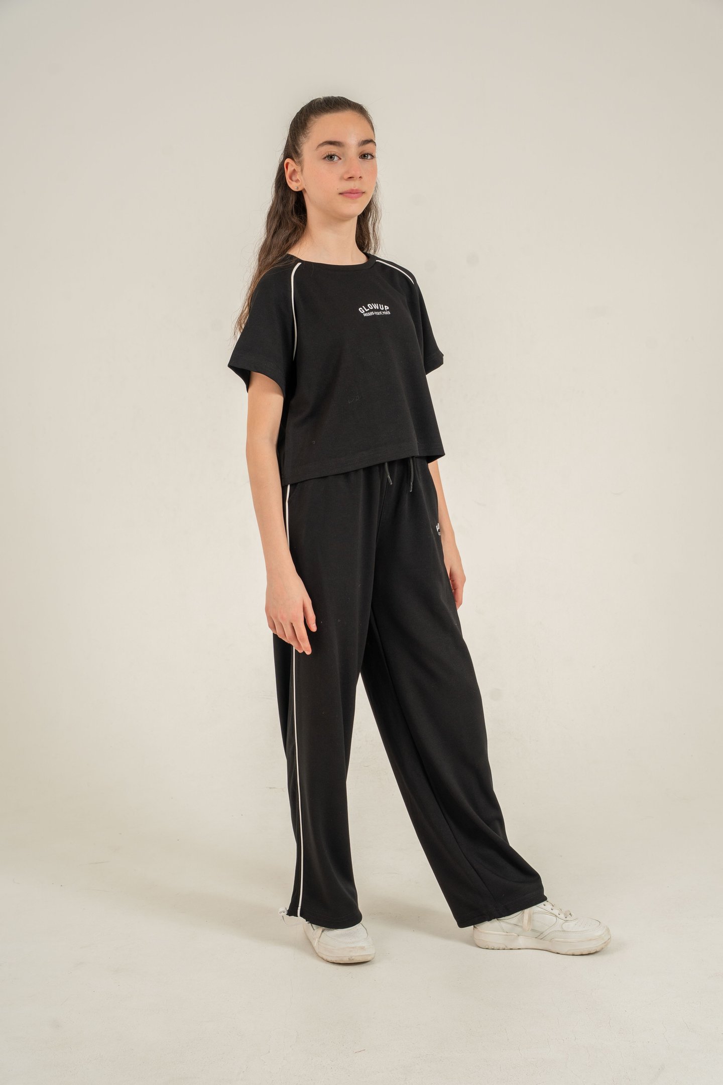 Glowup Dreams Create Power Nakışlı Biyeli Yumaşak Dokulu-Comfort Kumaş Kız Çocuk Alt Üst Eşofman Takımı