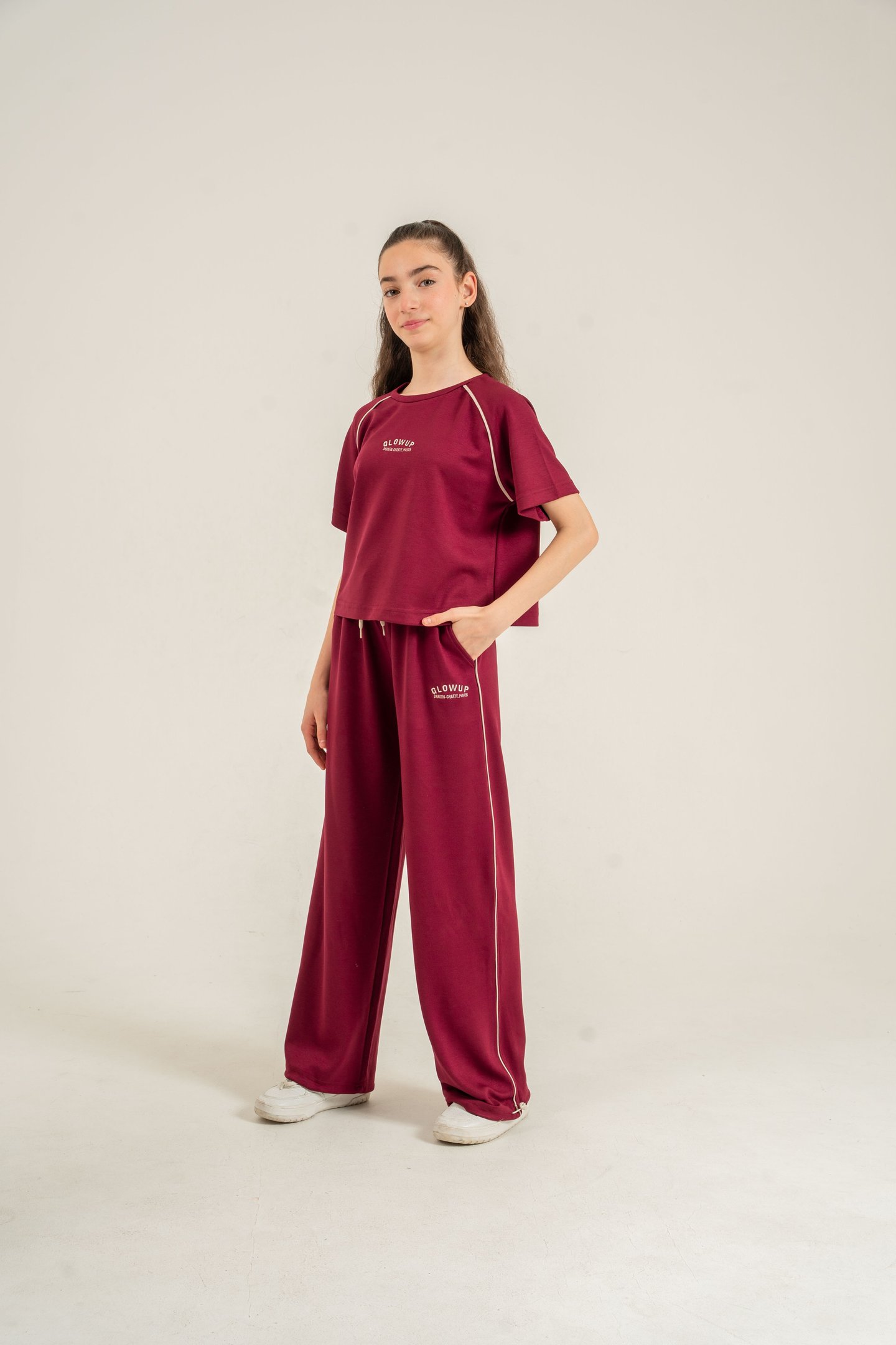 Glowup Dreams Create Power Nakışlı Biyeli Yumaşak Dokulu-Comfort Kumaş Kız Çocuk Alt Üst Eşofman Takımı