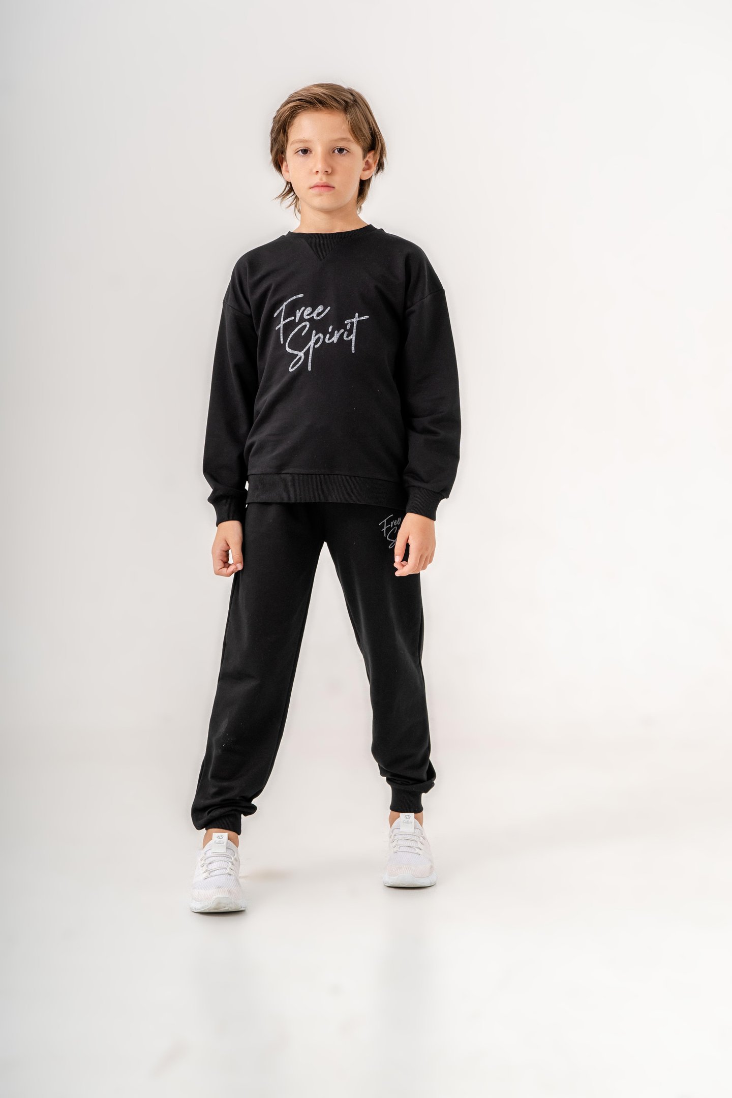 Göğüs Yazı Baskılı Bacak Baskı Detaylı Erkek Çocuk Alt Üst Eşofman Takımı