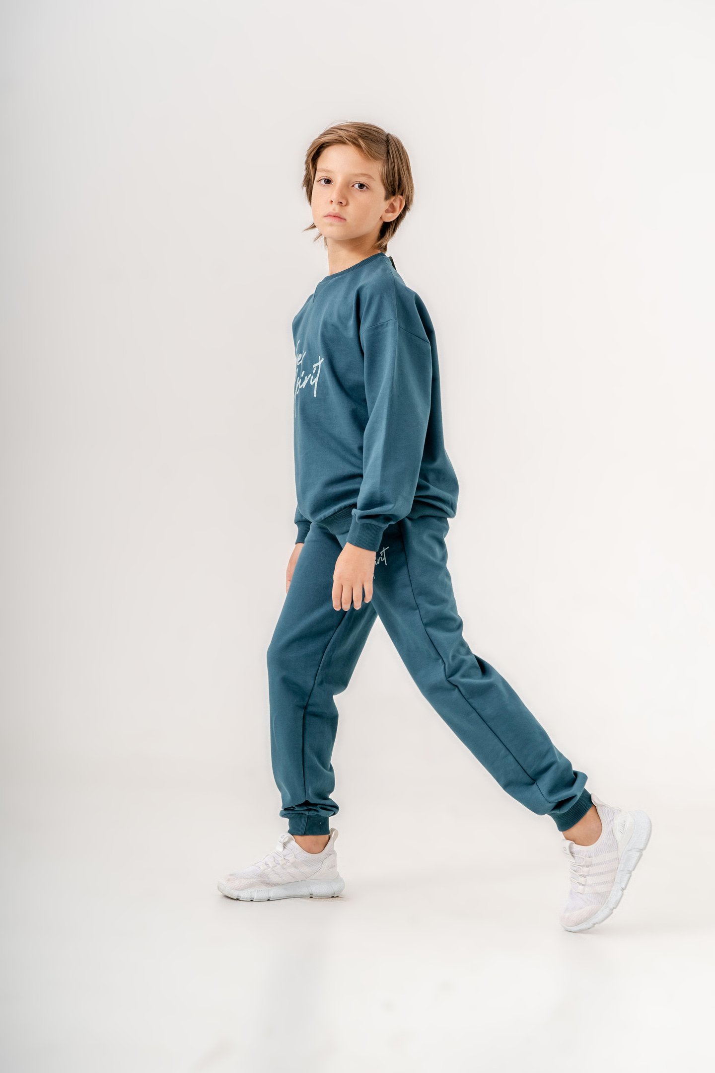 Göğüs Yazı Baskılı Bacak Baskı Detaylı Erkek Çocuk Alt Üst Eşofman Takımı