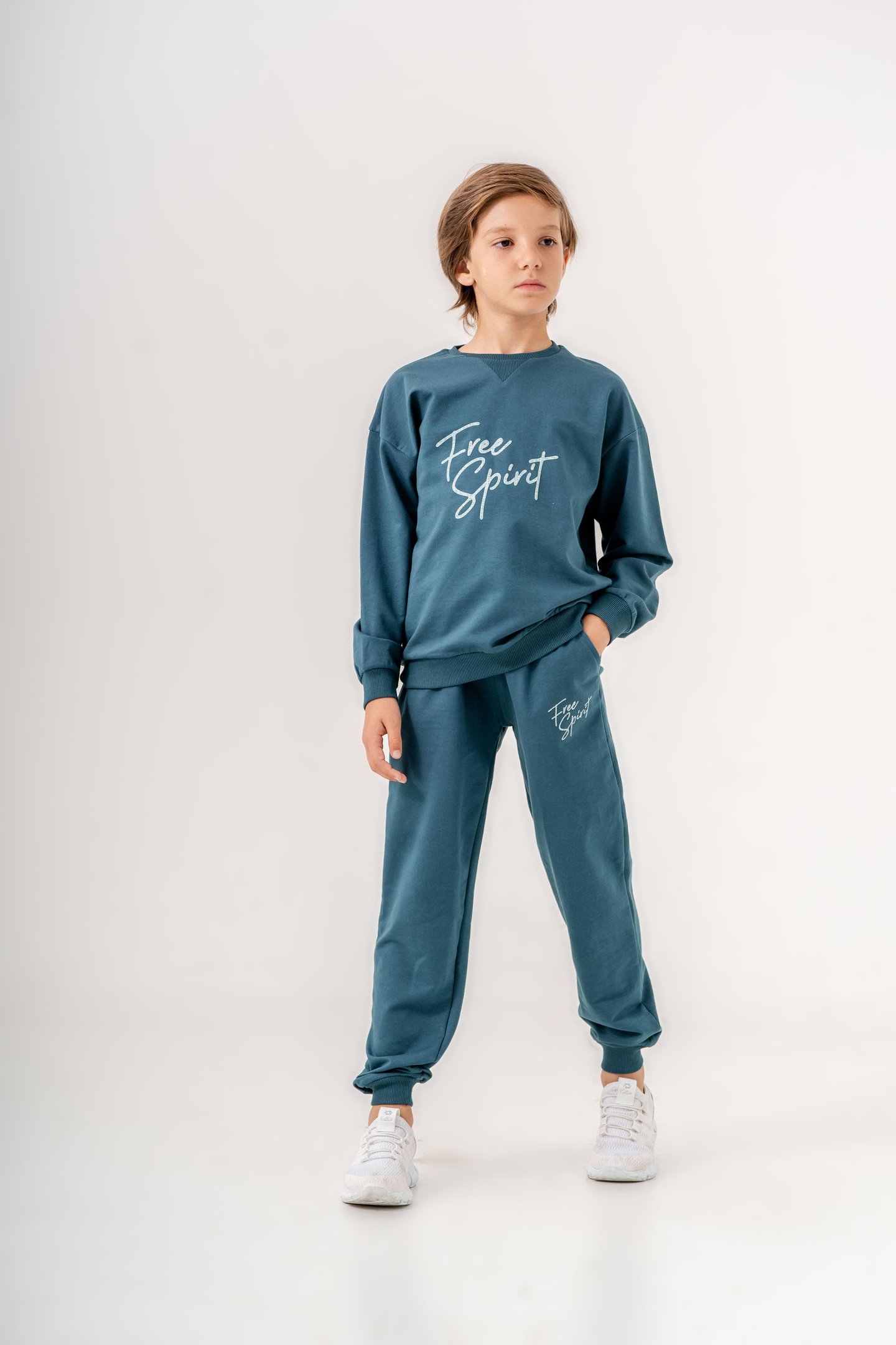 Göğüs Yazı Baskılı Bacak Baskı Detaylı Erkek Çocuk Alt Üst Eşofman Takımı