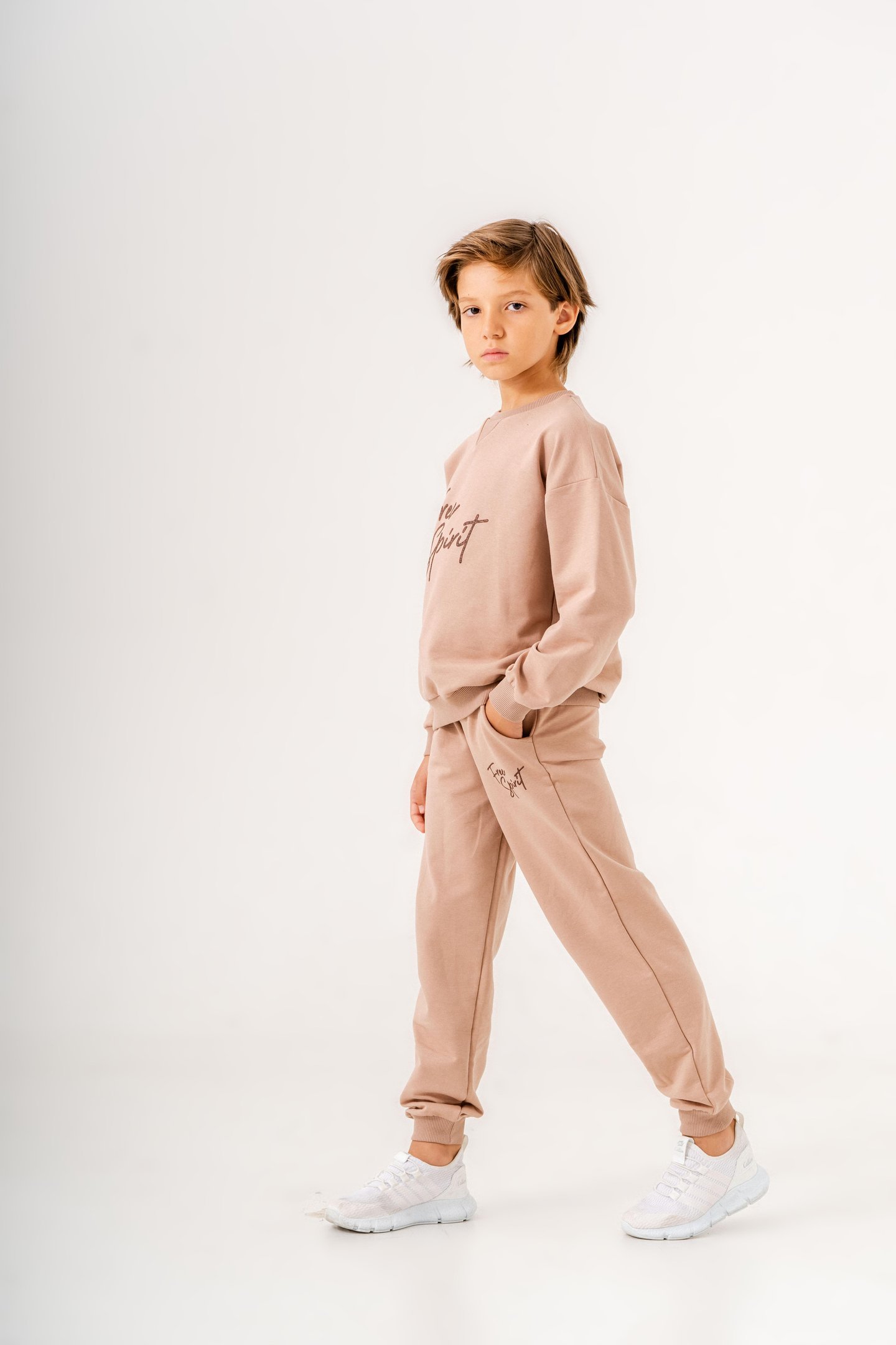 Göğüs Yazı Baskılı Bacak Baskı Detaylı Erkek Çocuk Alt Üst Eşofman Takımı