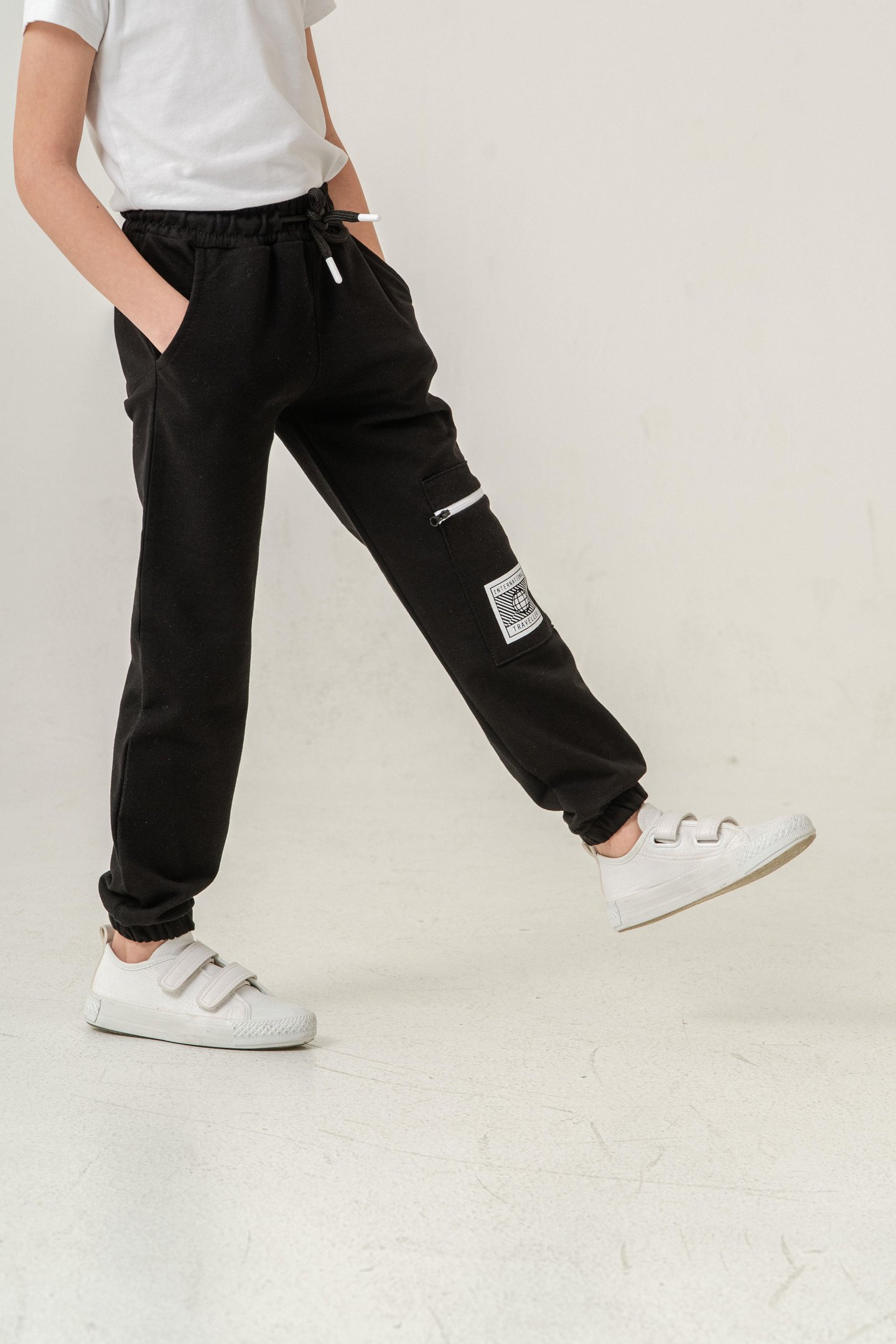 Kargo Cepli Cep Kapagı International Traveller Baskılı Erkek Çocuk Eşofman Altı