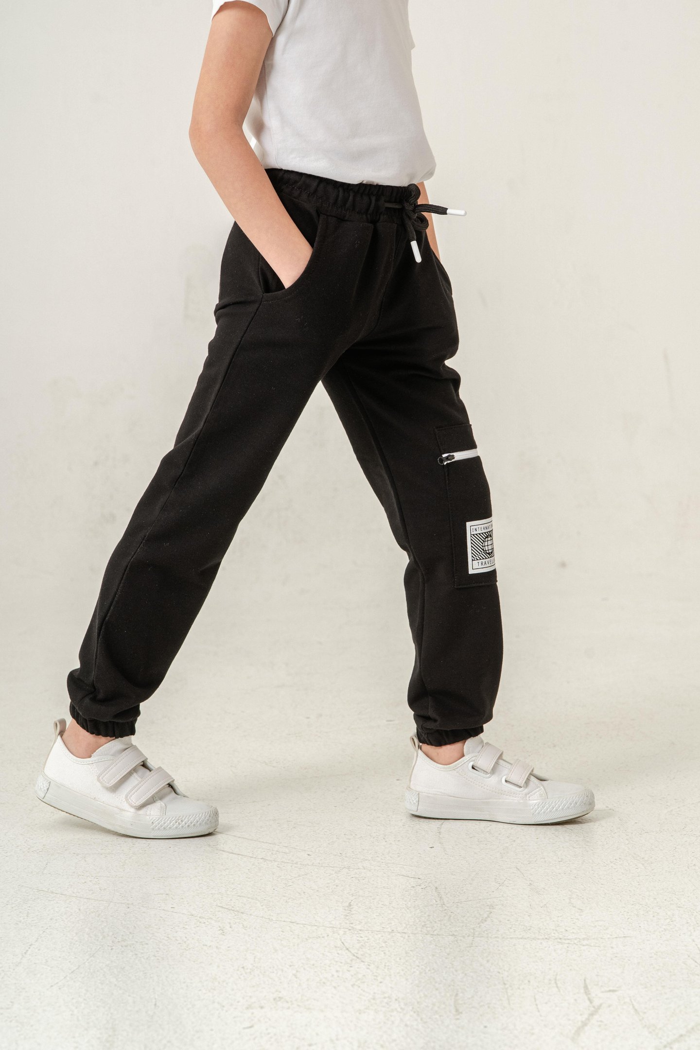 Kargo Cepli Cep Kapagı International Traveller Baskılı Erkek Çocuk Eşofman Altı