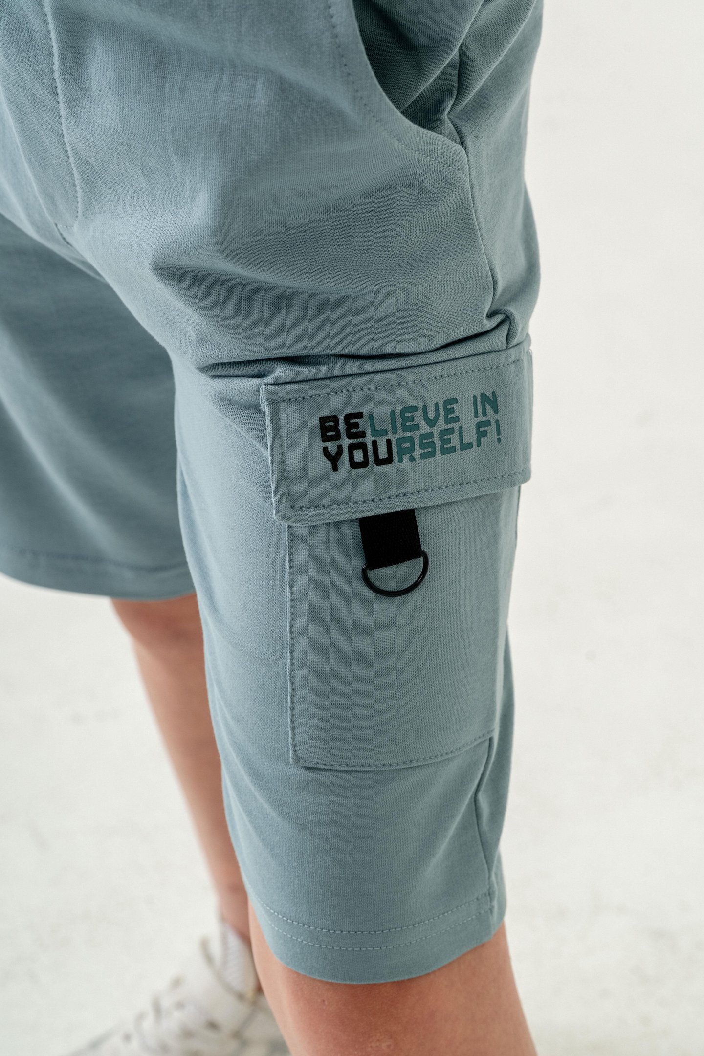 Kargo Cepli Cep Kapağı Lieve In Yourself Baskılı Erkek Çocuk Şort