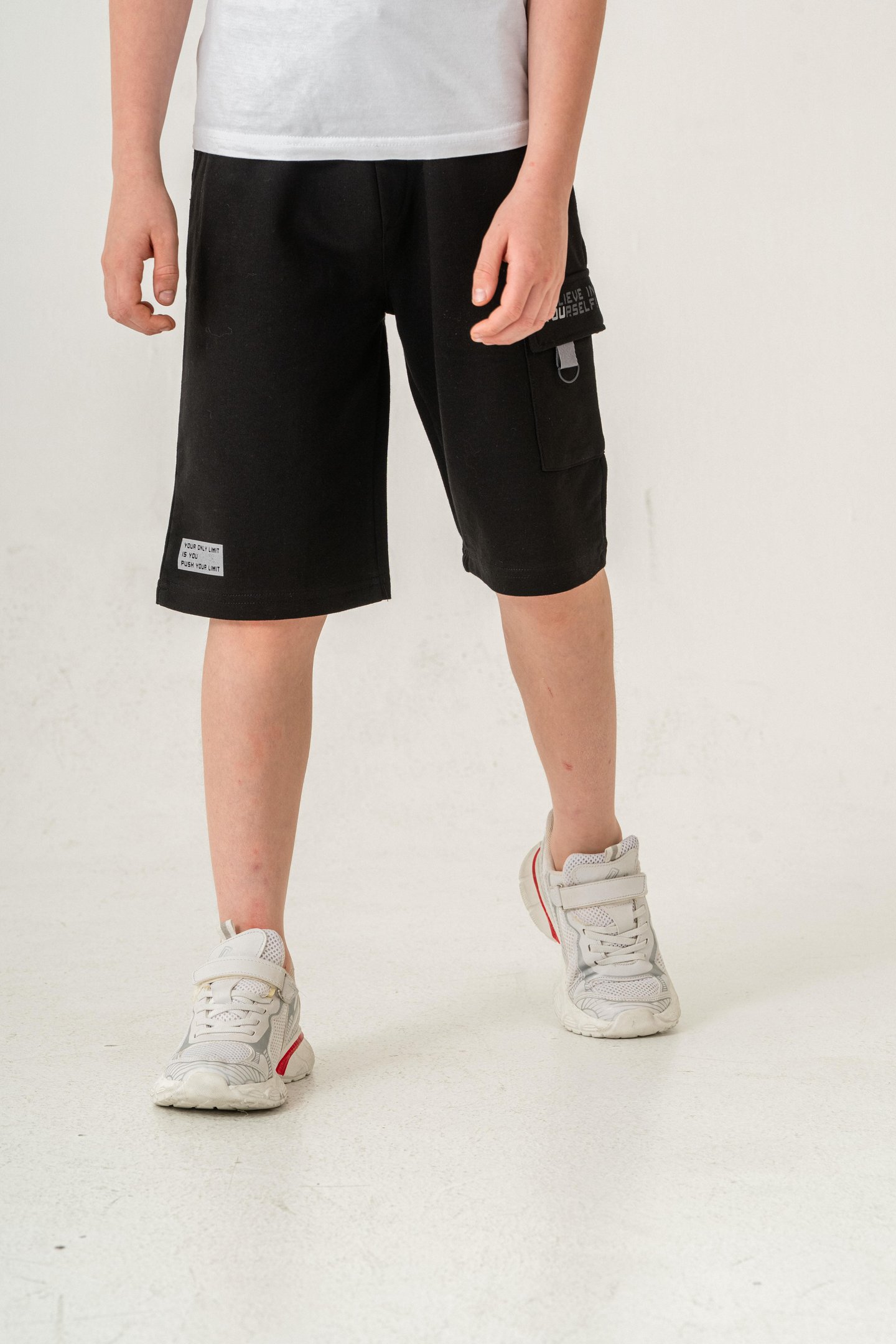 Kargo Cepli Cep Kapağı Lieve In Yourself Baskılı Erkek Çocuk Şort