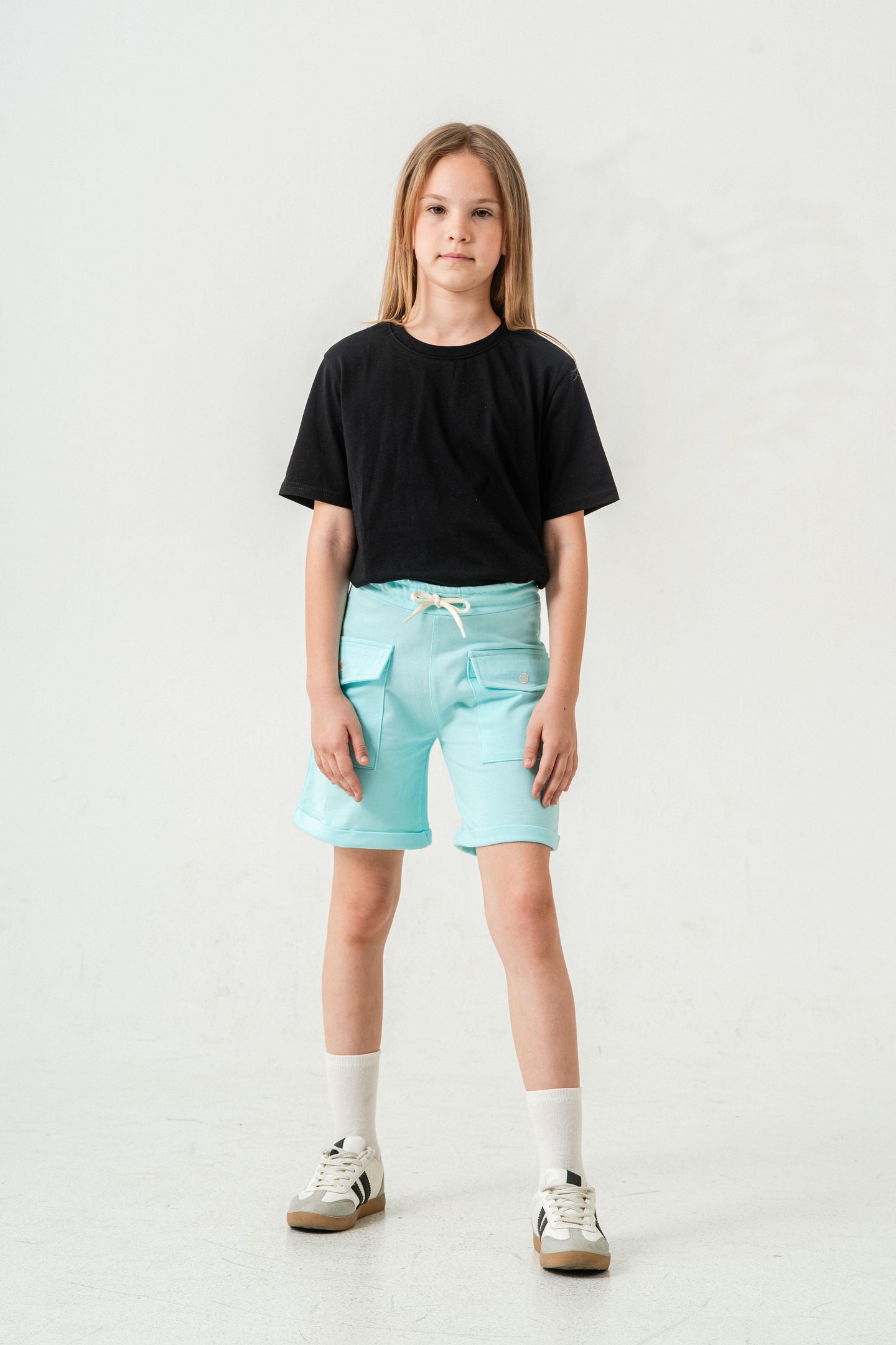 Kargo Cepli Cep Kapağı Nakışlı Kız Çocuk Şort