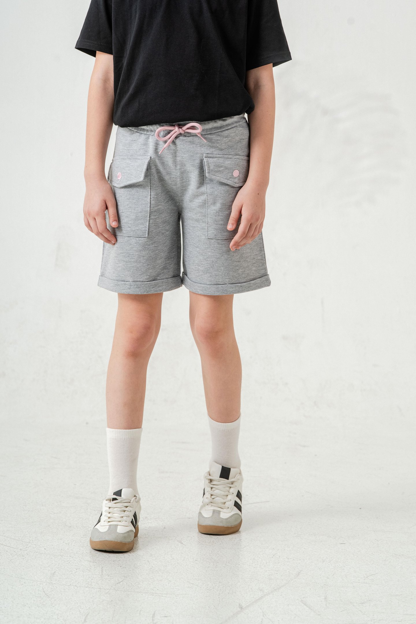 Kargo Cepli Cep Kapağı Nakışlı Kız Çocuk Şort