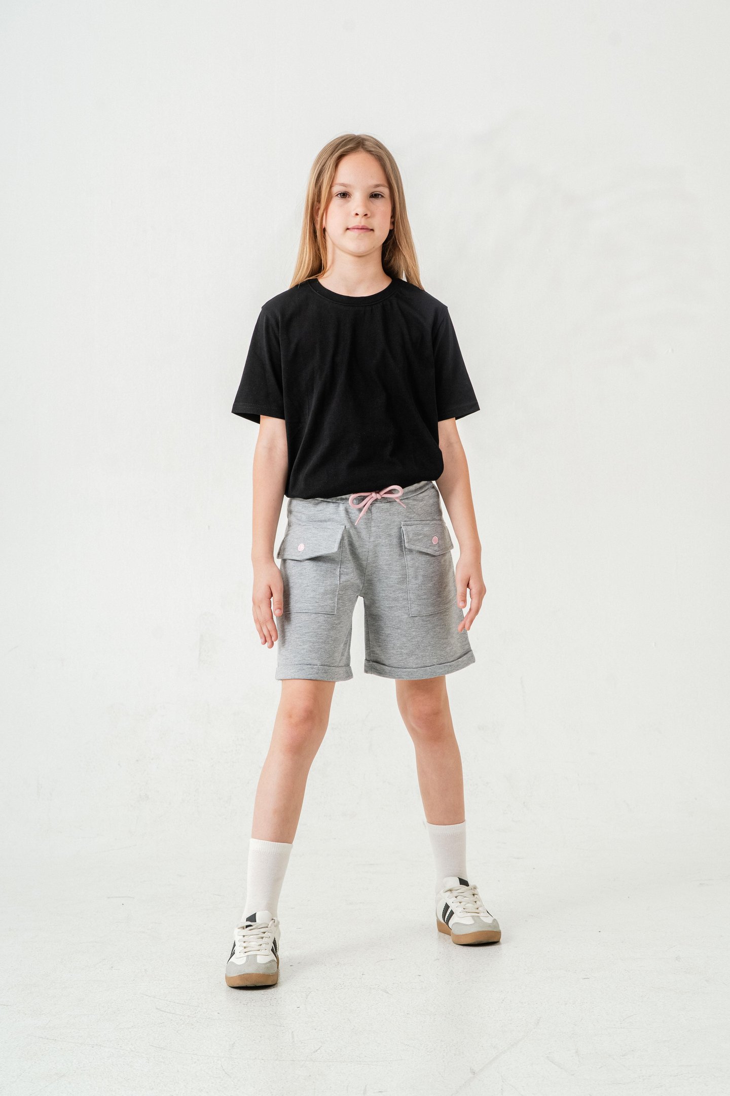 Kargo Cepli Cep Kapağı Nakışlı Kız Çocuk Şort