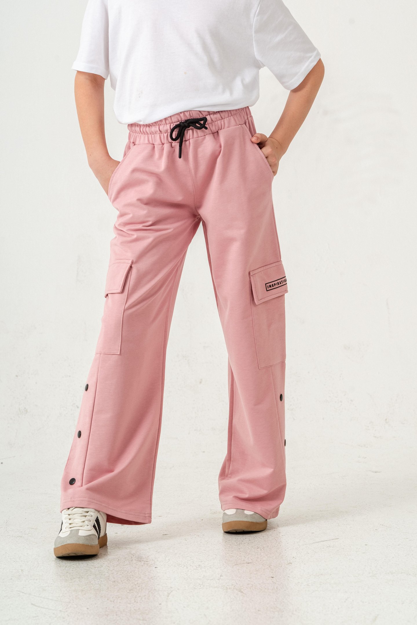 Kargo Cepli Paçalar Rivetli Cep Kapagı Inspiration Baskılı Kız Çocuk Eşofman Altı