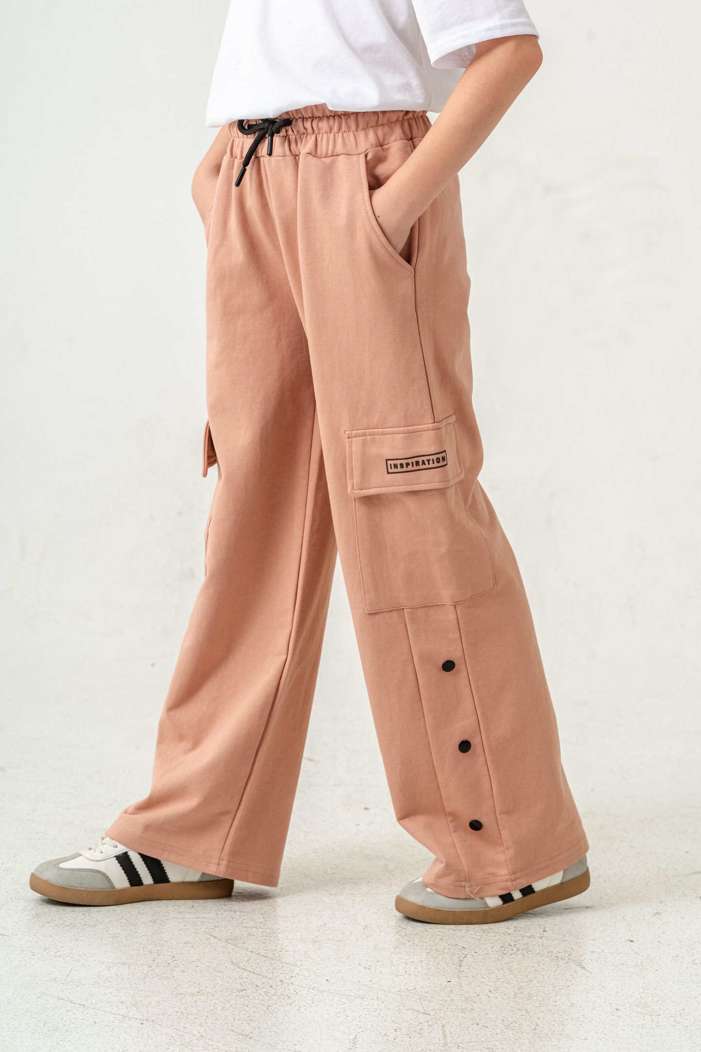 Kargo Cepli Paçalar Rivetli Cep Kapagı Inspiration Baskılı Kız Çocuk Eşofman Altı