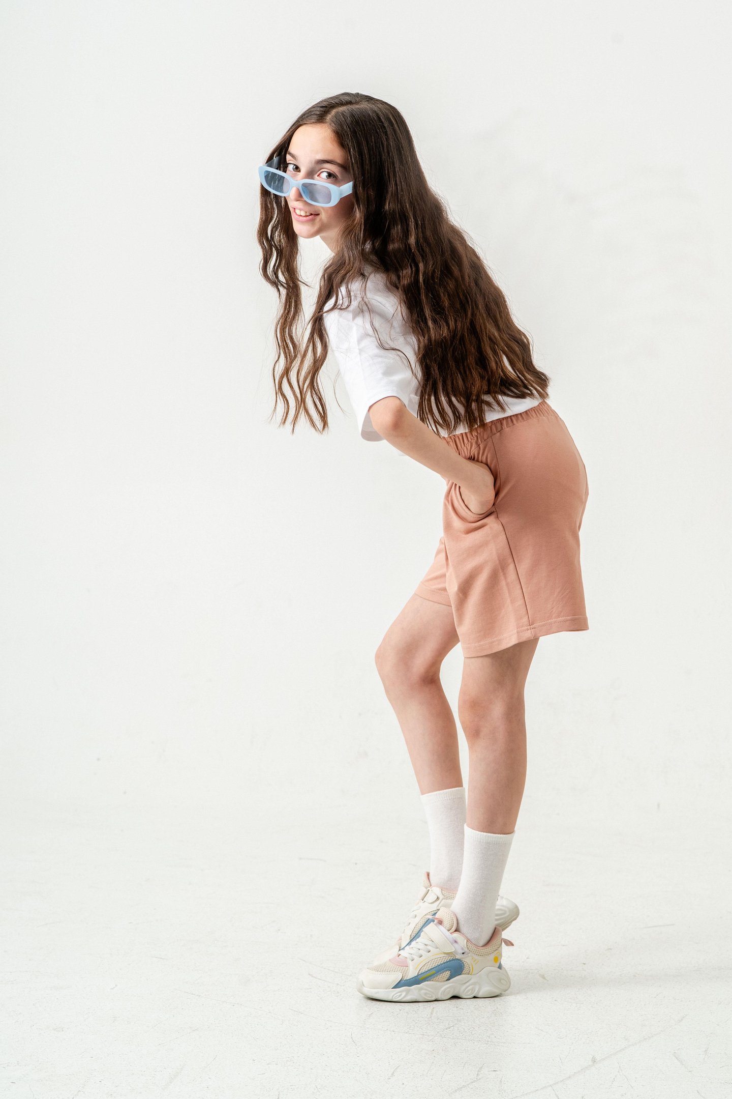 Kemer Ortası Nakışlı Kız Çocuk Şort