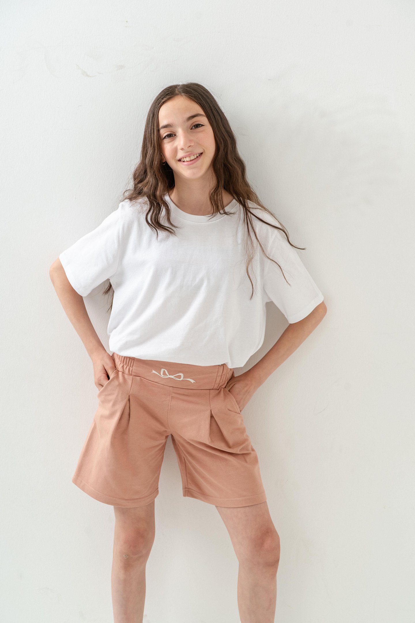 Kemer Ortası Nakışlı Kız Çocuk Şort