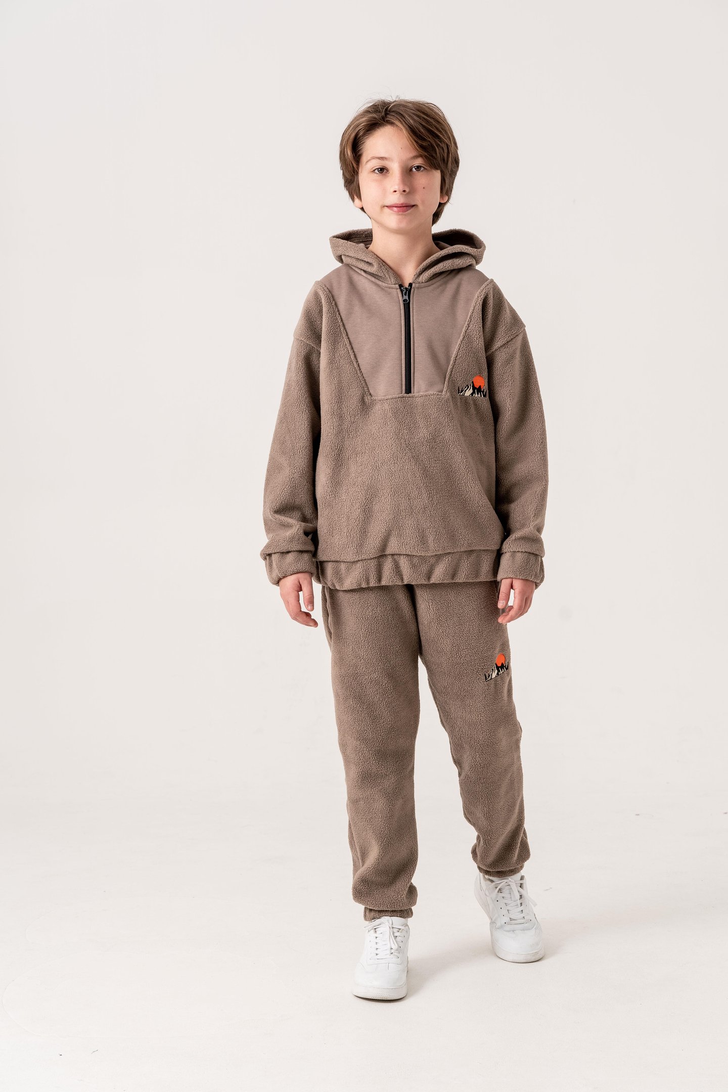 Nakışlı Polar Erkek Çocuk Alt-Üst Eşofman Takımı