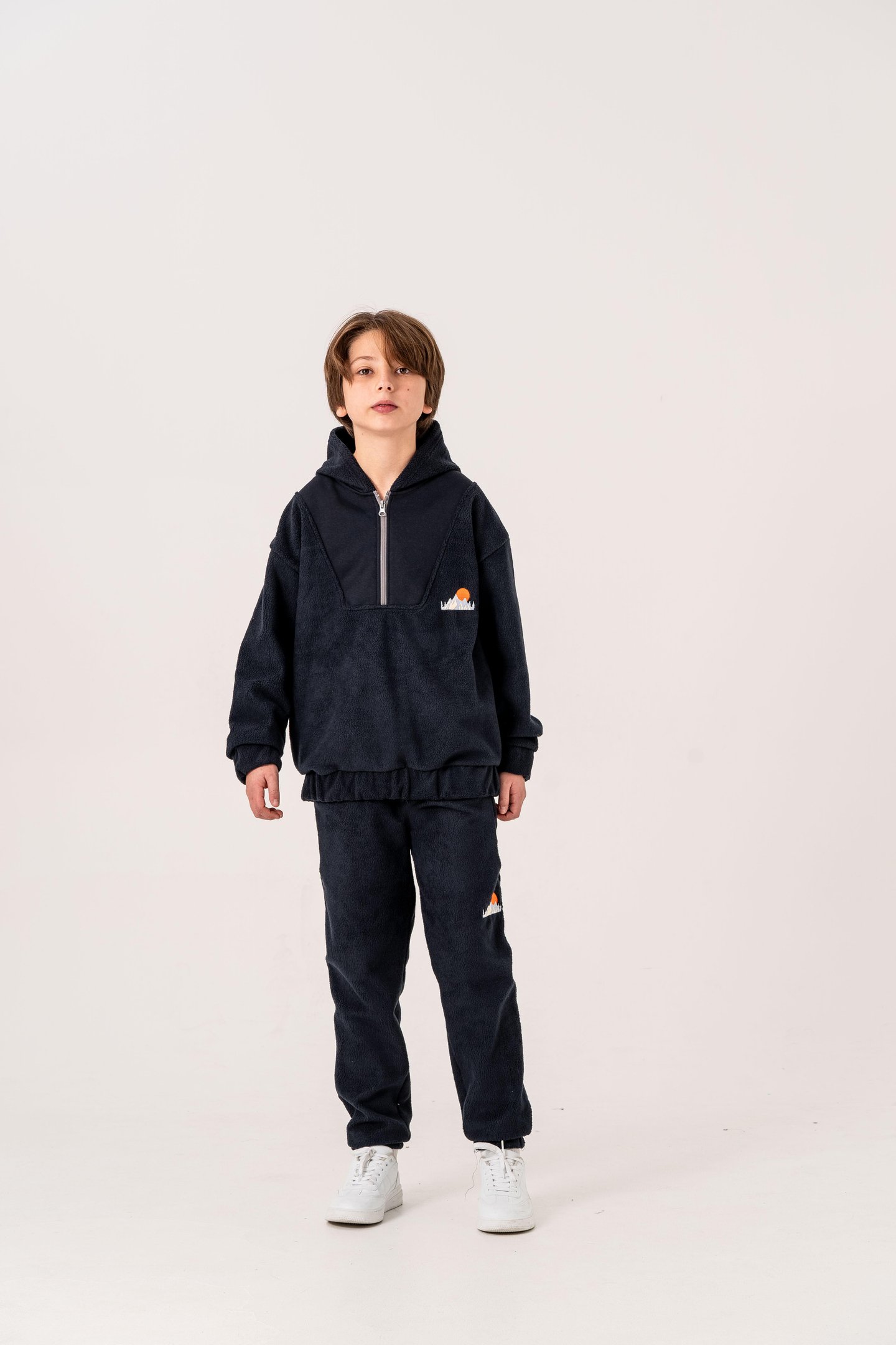 Nakışlı Polar Erkek Çocuk Alt-Üst Eşofman Takımı