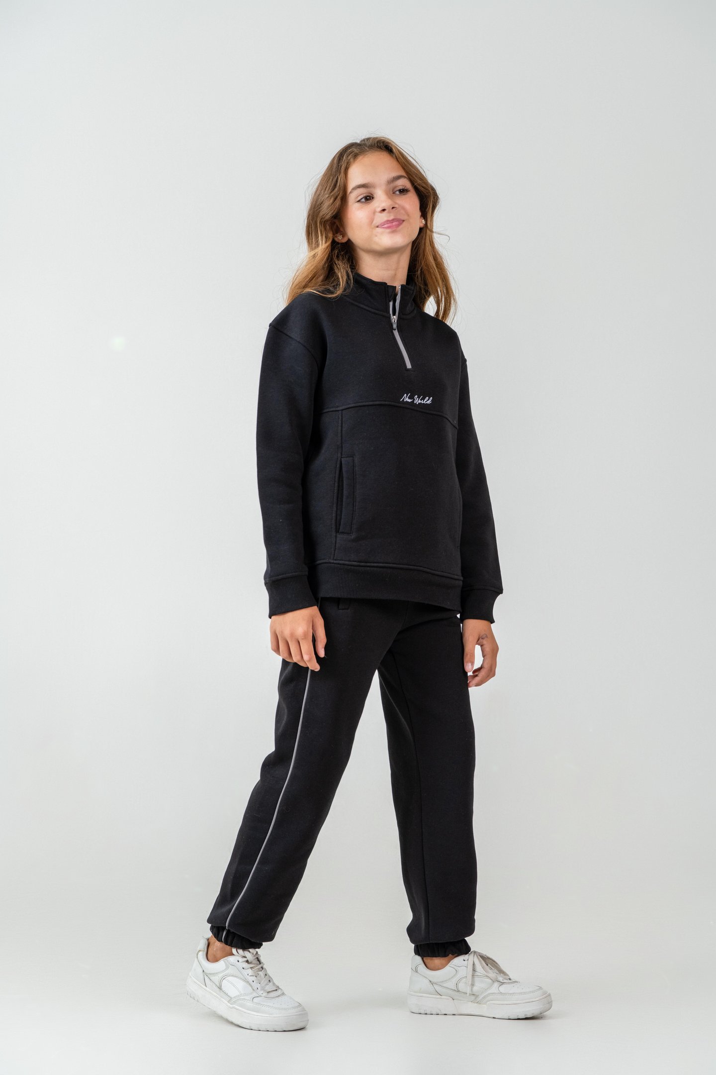 New World Nakışlı Polar Kız Çocuk Alt Üst Eşofman Takımı