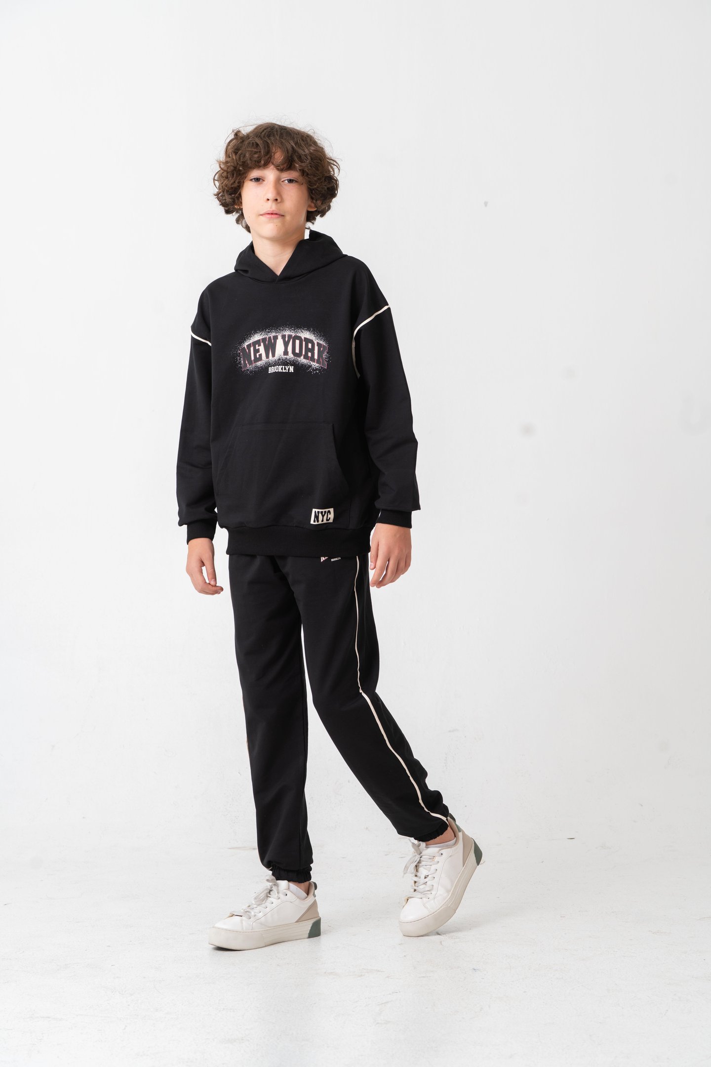 New York Brooklyn Baskılı Kanguru Cepli Yan Biyeli Erkek Çocuk Alt Üst Eşofman Takımı