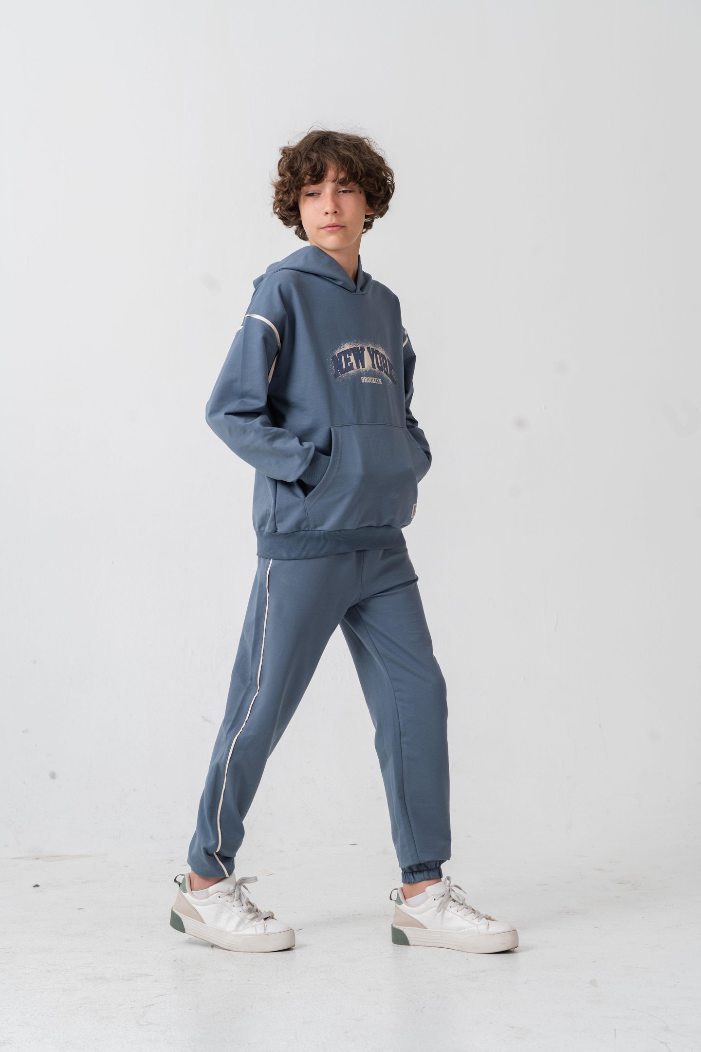 New York Brooklyn Baskılı Kanguru Cepli Yan Biyeli Erkek Çocuk Alt Üst Eşofman Takımı