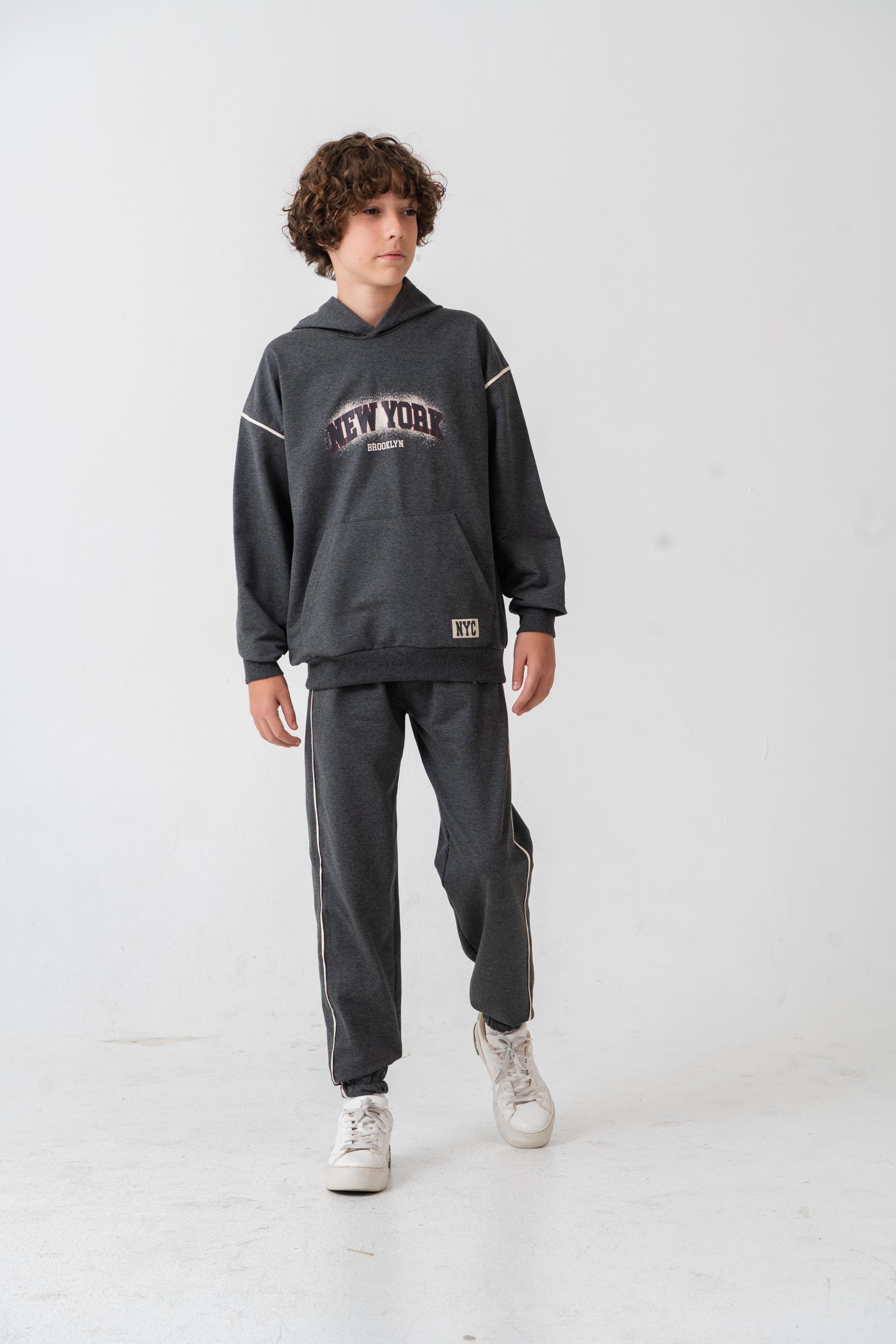 New York Brooklyn Baskılı Kanguru Cepli Yan Biyeli Erkek Çocuk Alt Üst Eşofman Takımı