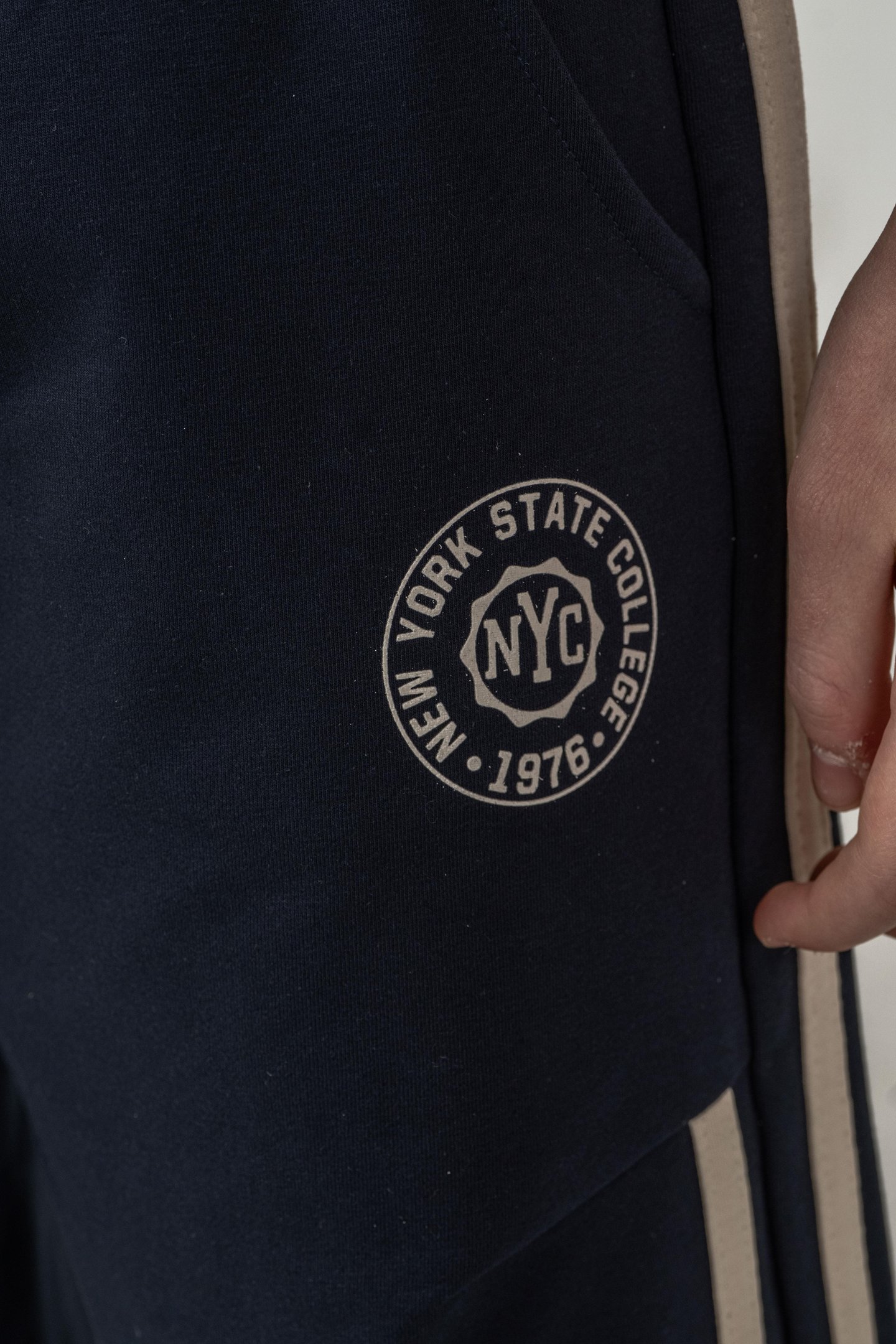 New York State College Baskılı Yanlar Biye Şeritli Erkek Çocuk Şort