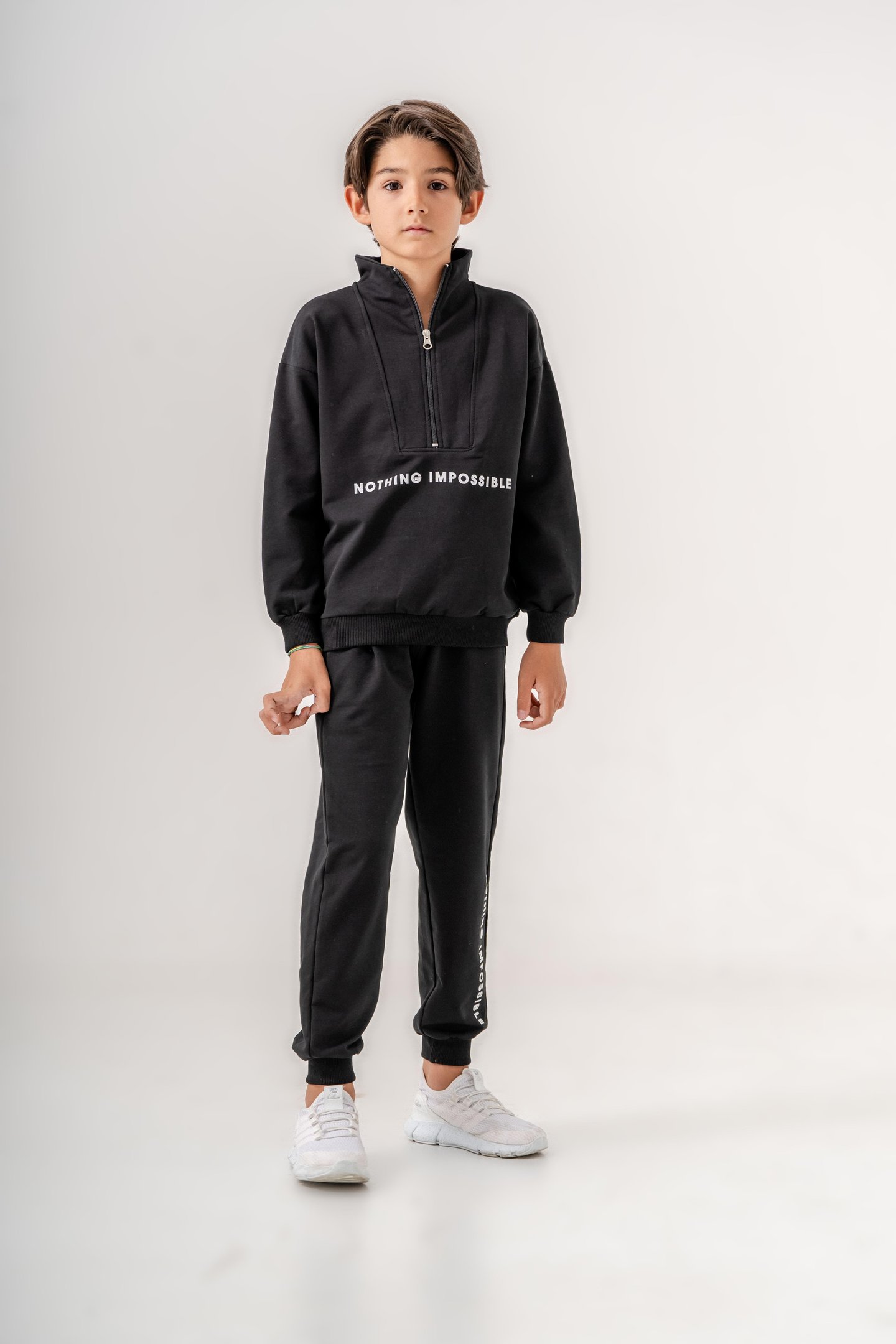 Nothing Impossible Baskılı Bacak Baskı Detaylı Fermuarlı Yaka Erkek Çocuk Alt Üst Eşofman Takımı