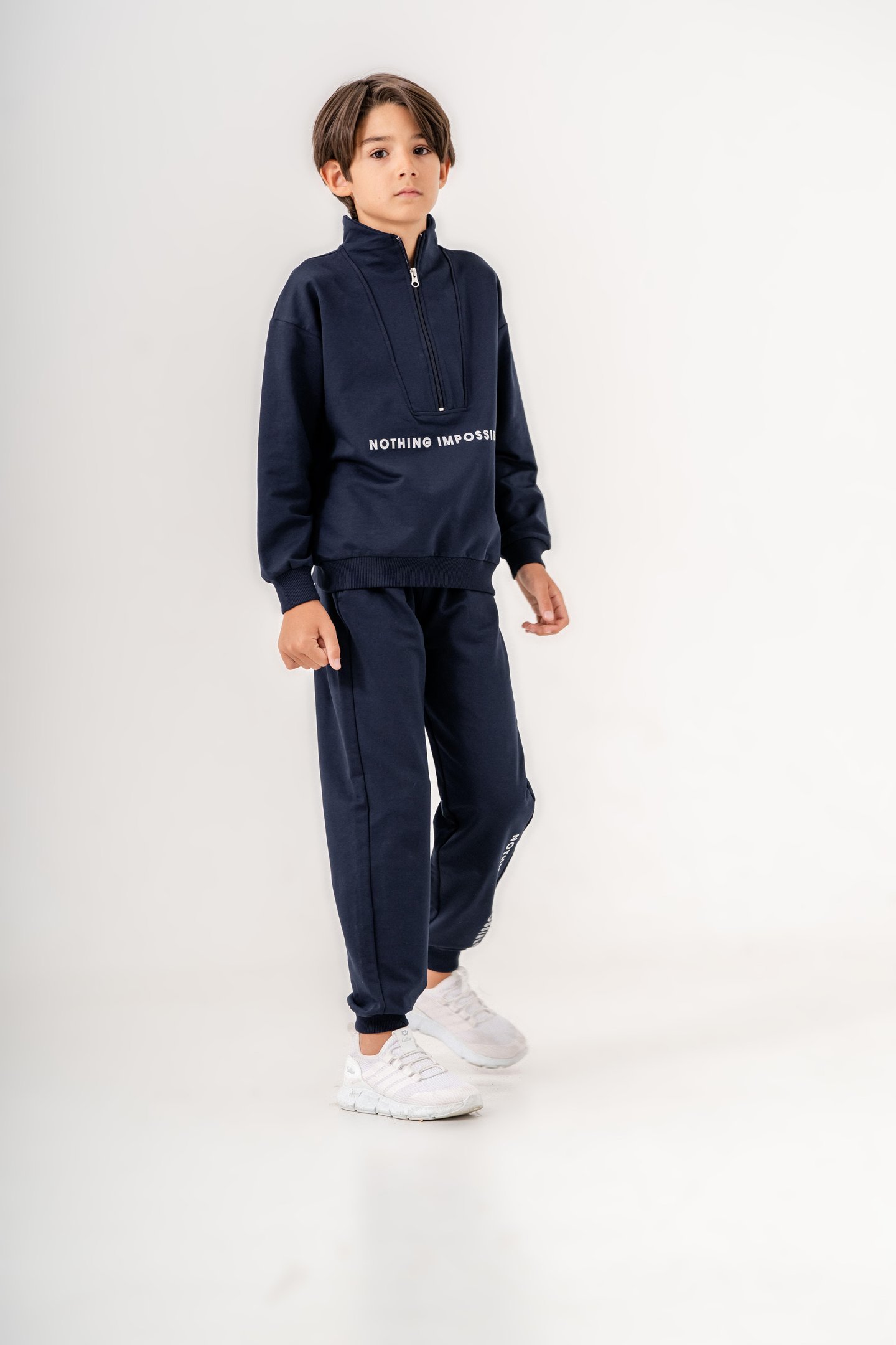 Nothing Impossible Baskılı Bacak Baskı Detaylı Fermuarlı Yaka Erkek Çocuk Alt Üst Eşofman Takımı