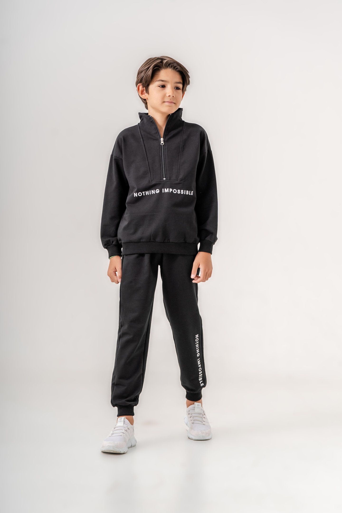 Nothing Impossible Baskılı Bacak Baskı Detaylı Fermuarlı Yaka Erkek Çocuk Alt Üst Eşofman Takımı