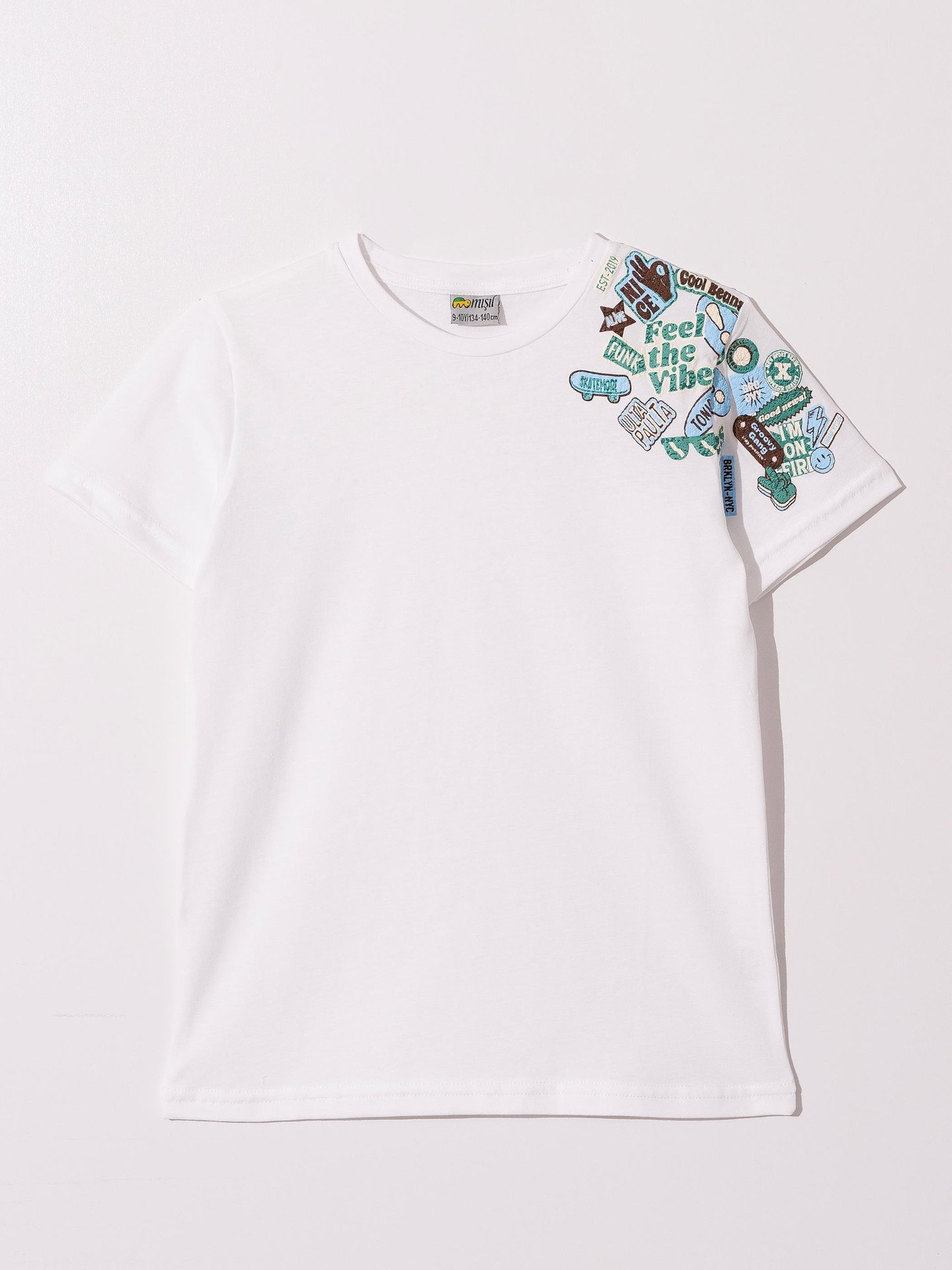 Omuz Baskı Detaylı Erkek Çocuk Tişört T-shirt