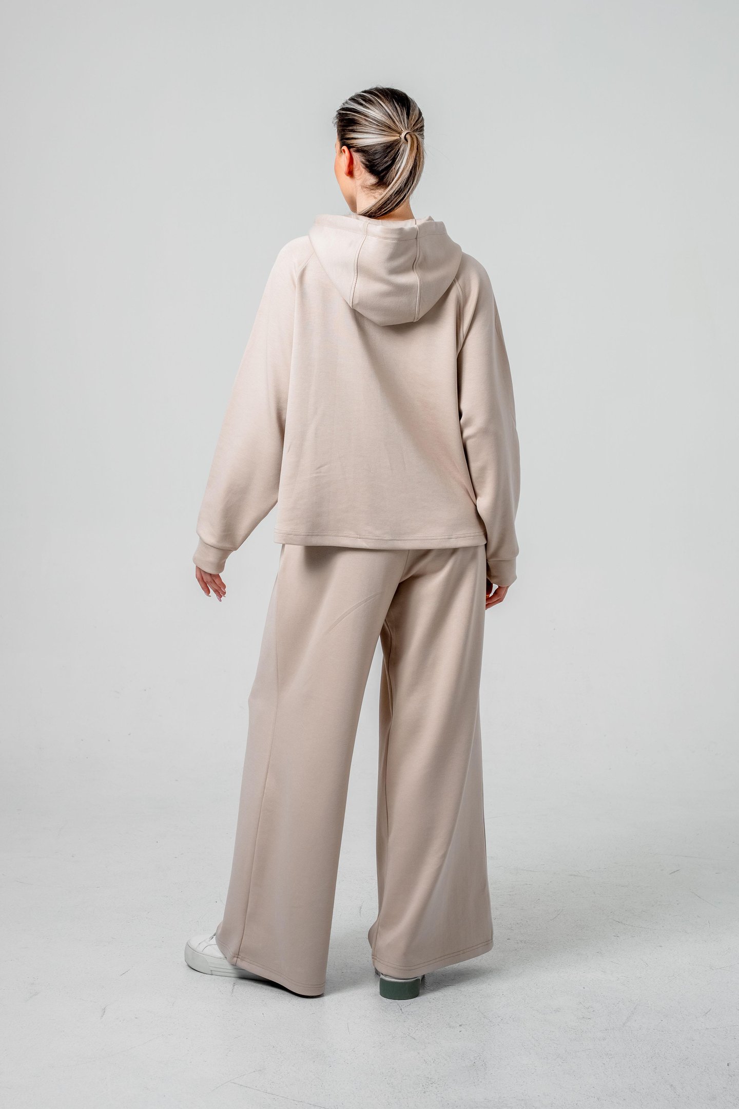 Oysho Kumaşlı Kapüşonlu Kadın Sweat Takım