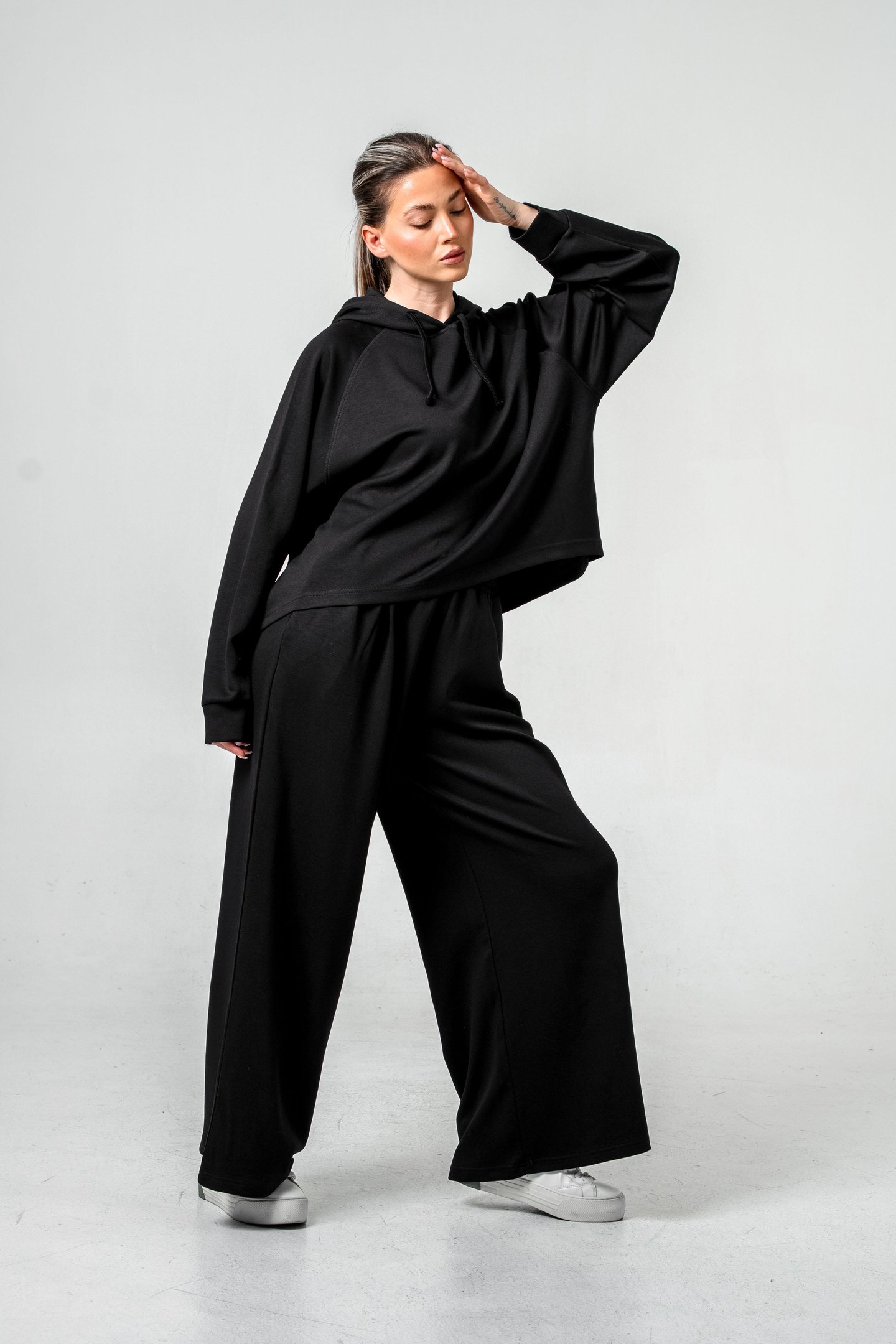 Oysho Kumaşlı Kapüşonlu Kadın Sweat Takım