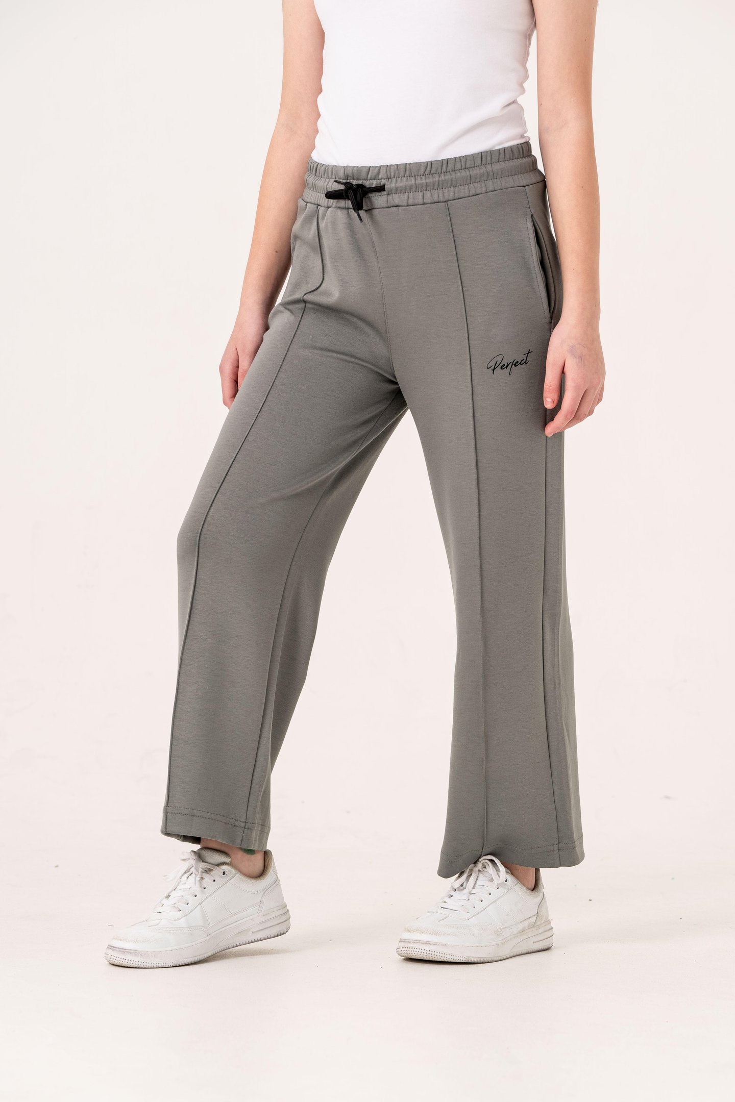 Oysho Önü Nevrüllü Perfent Baskılı Kız Çocuk Eşofman Alt