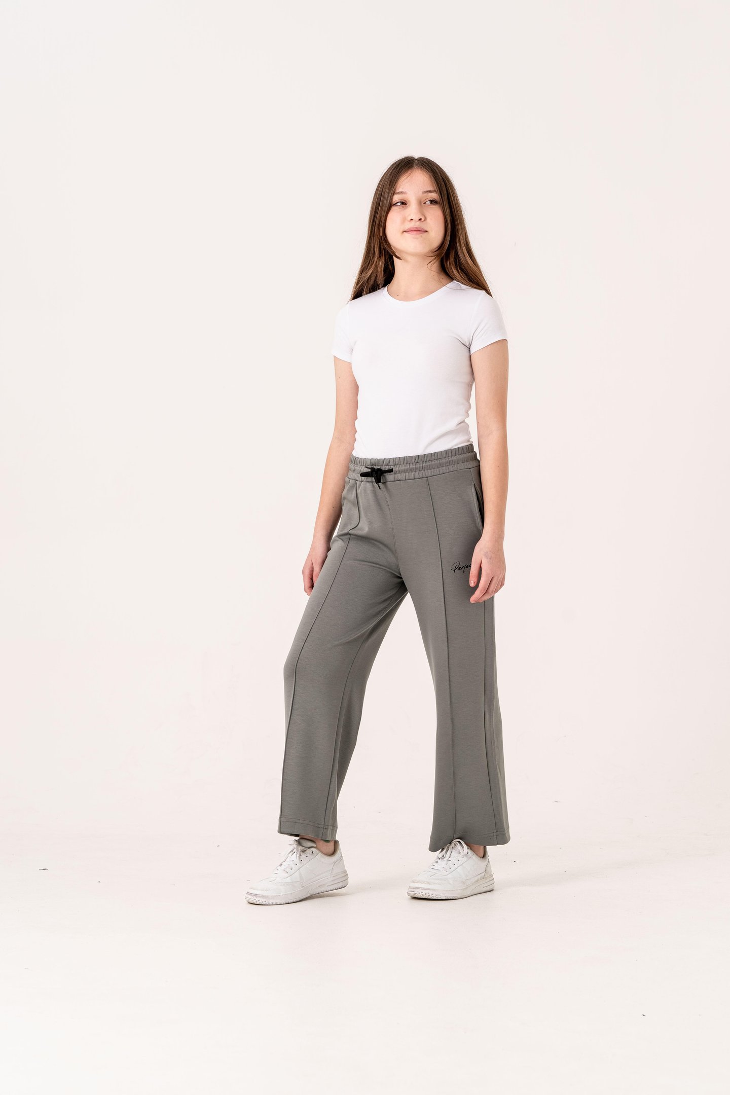 Oysho Önü Nevrüllü Perfent Baskılı Kız Çocuk Eşofman Alt