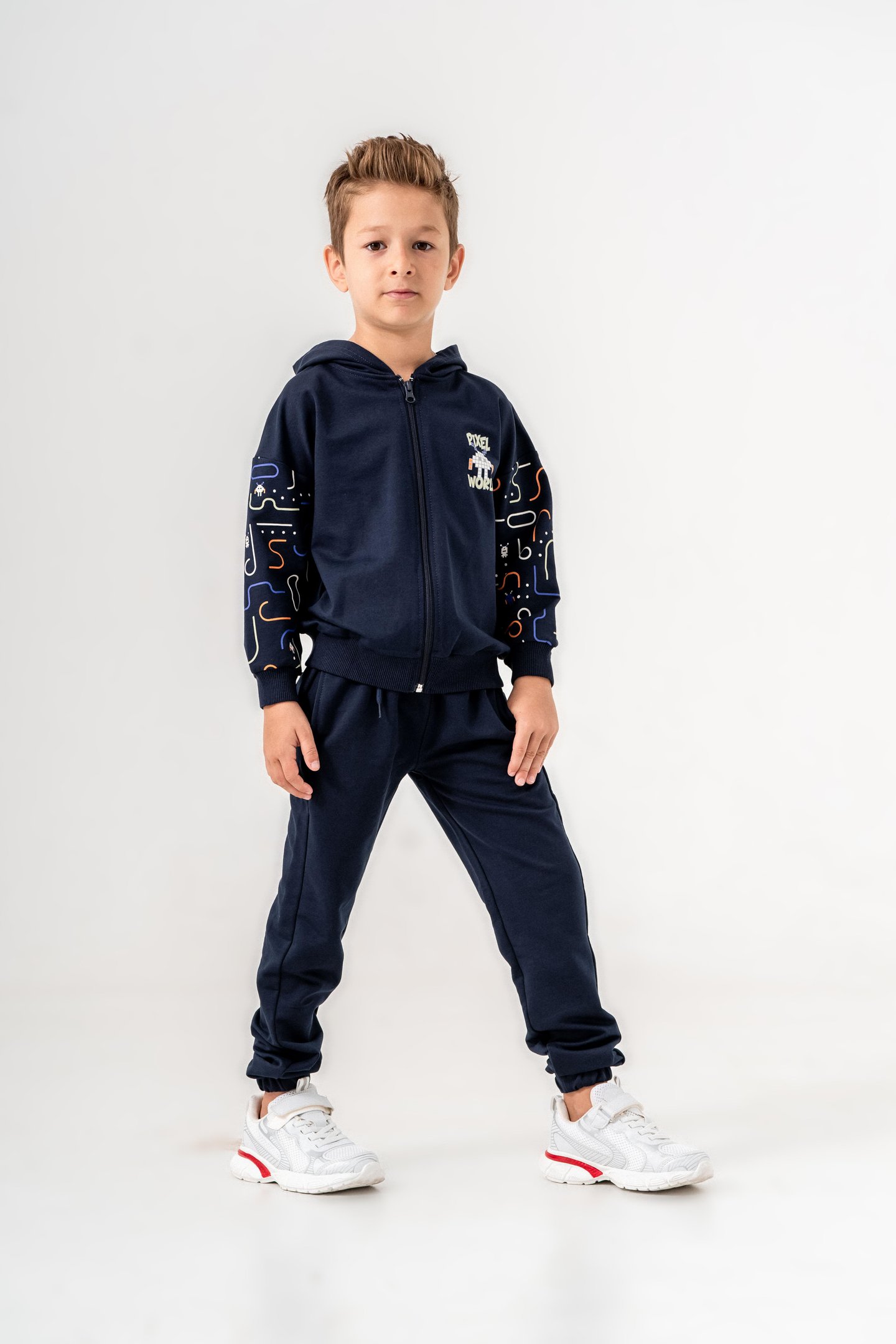 Pixel World Baskılı Kollar Baskı Detaylı Kapüşonlu Erkek Çocuk Alt Üst Eşofman Takımı