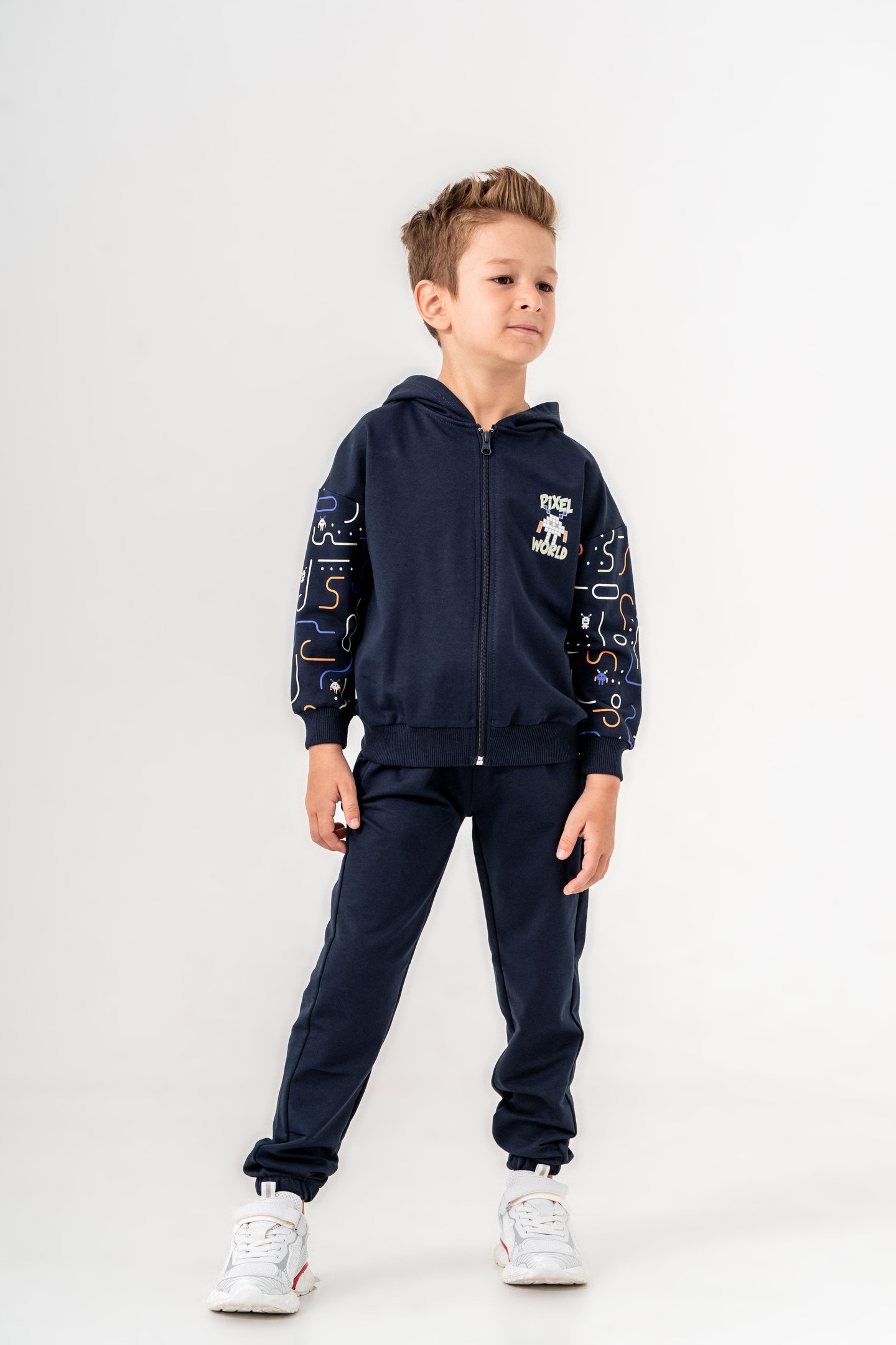 Pixel World Baskılı Kollar Baskı Detaylı Kapüşonlu Erkek Çocuk Alt Üst Eşofman Takımı