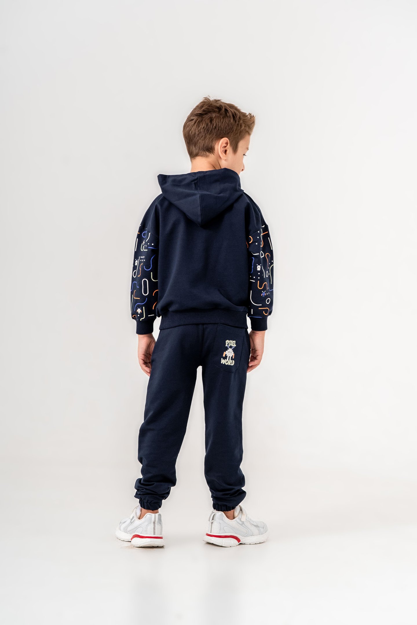 Pixel World Baskılı Kollar Baskı Detaylı Kapüşonlu Erkek Çocuk Alt Üst Eşofman Takımı