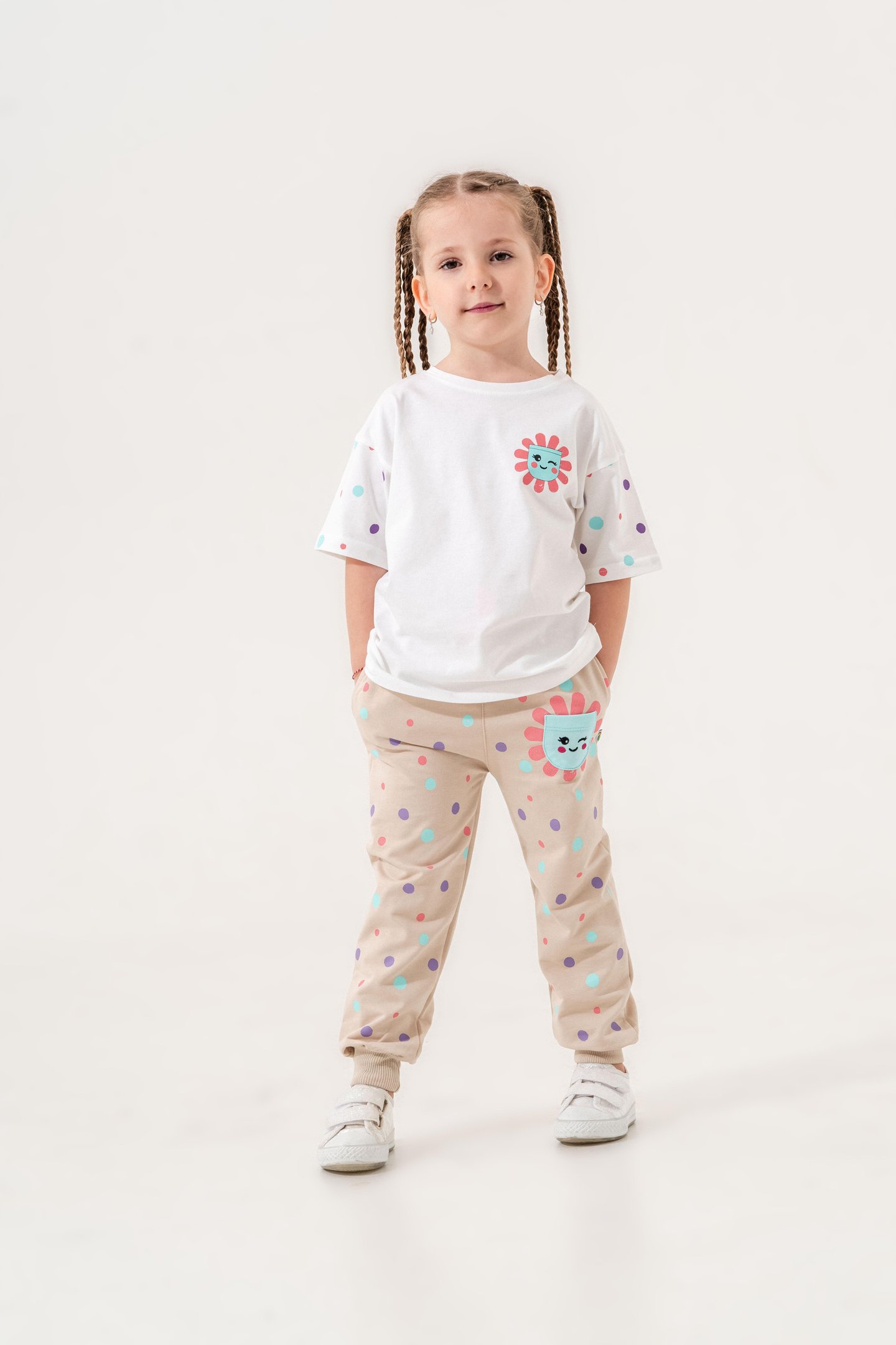 Puantiye Baskılı Kız Çocuk Tişört - Eşofman Alt Alt - Üst Takım