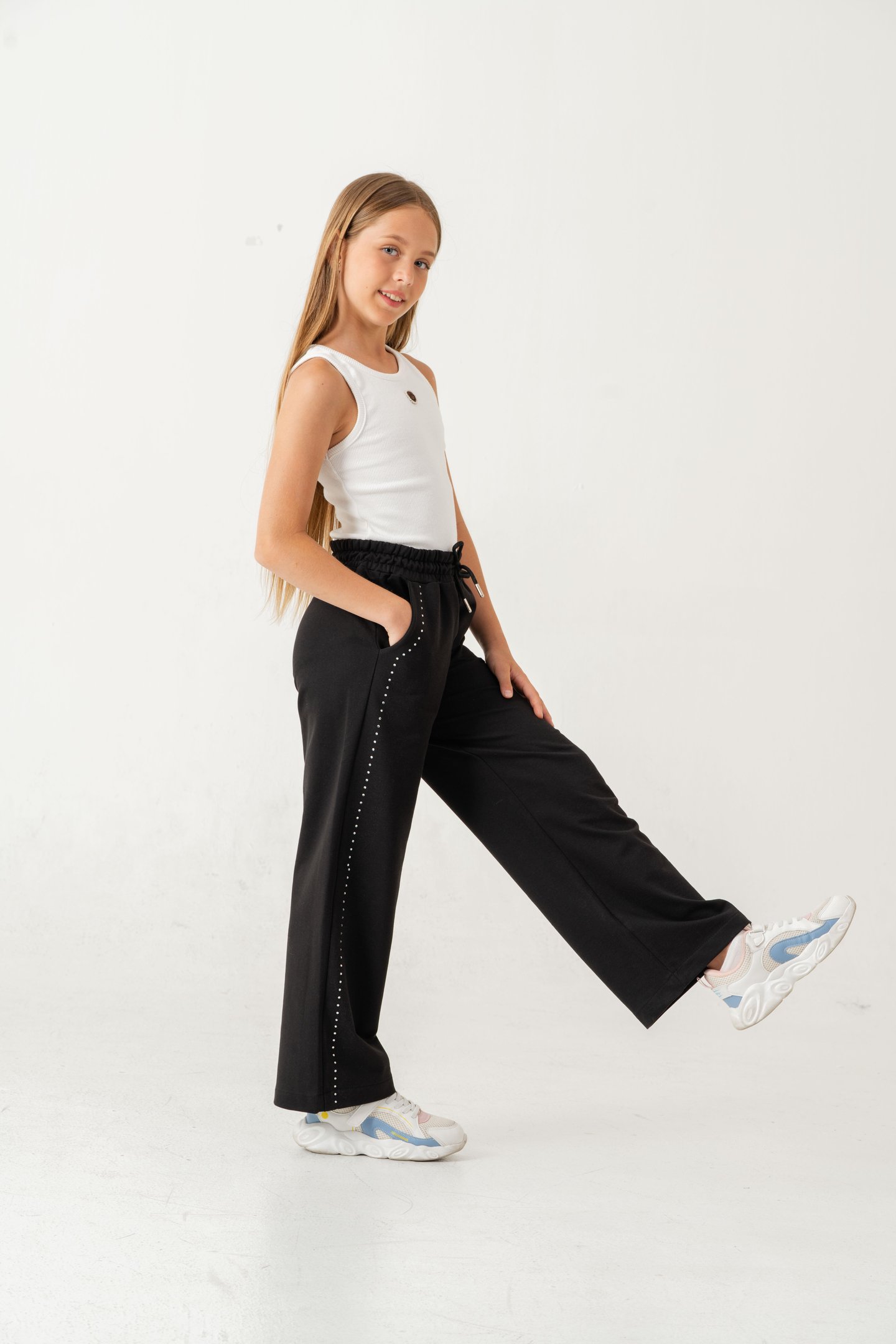 Sağ Sol Taş Baskılı Geniş Paçalı Kız Çocuk Eşofman Altı